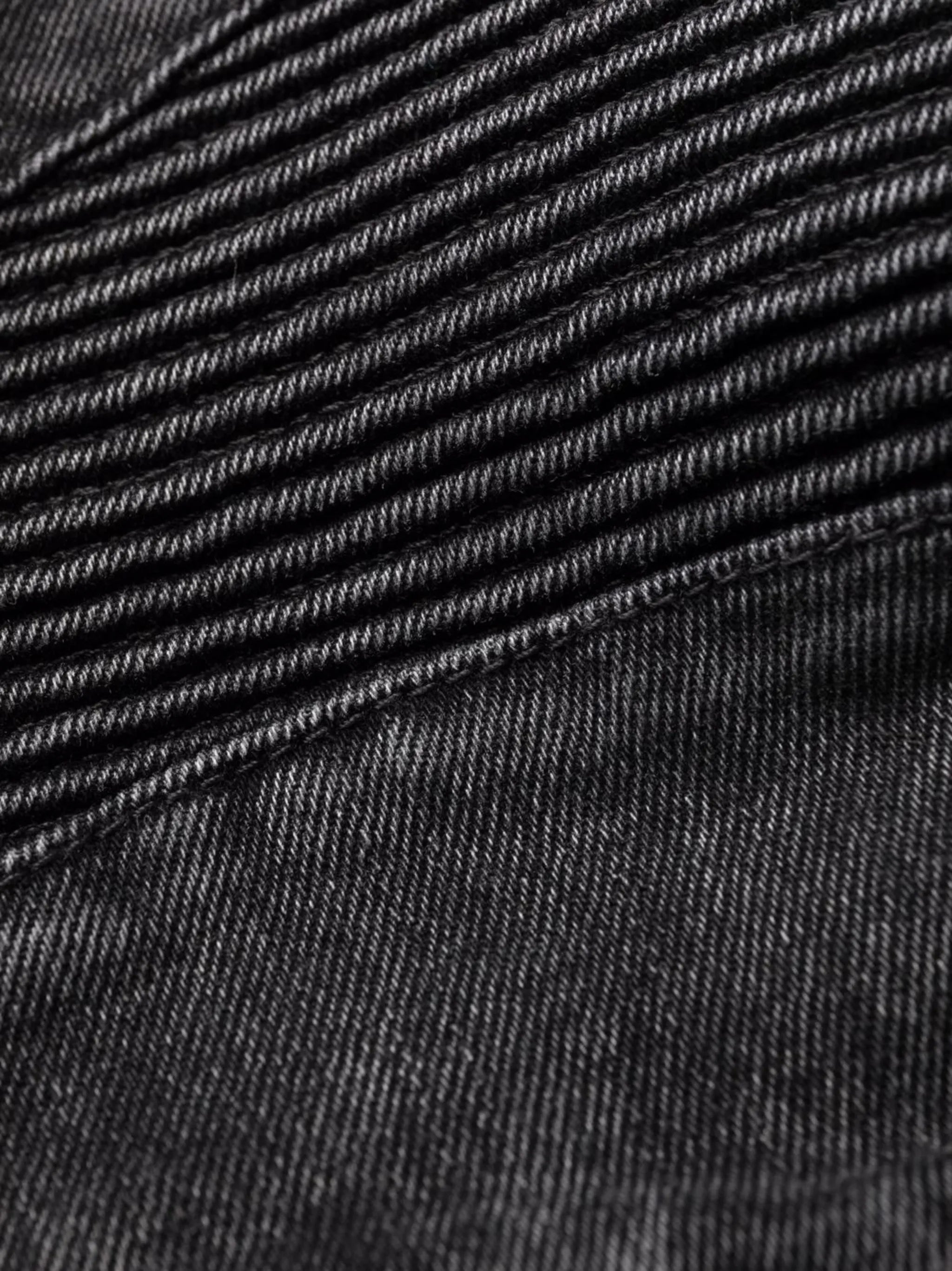 Schmale Jeans mit Bleached-Effekt