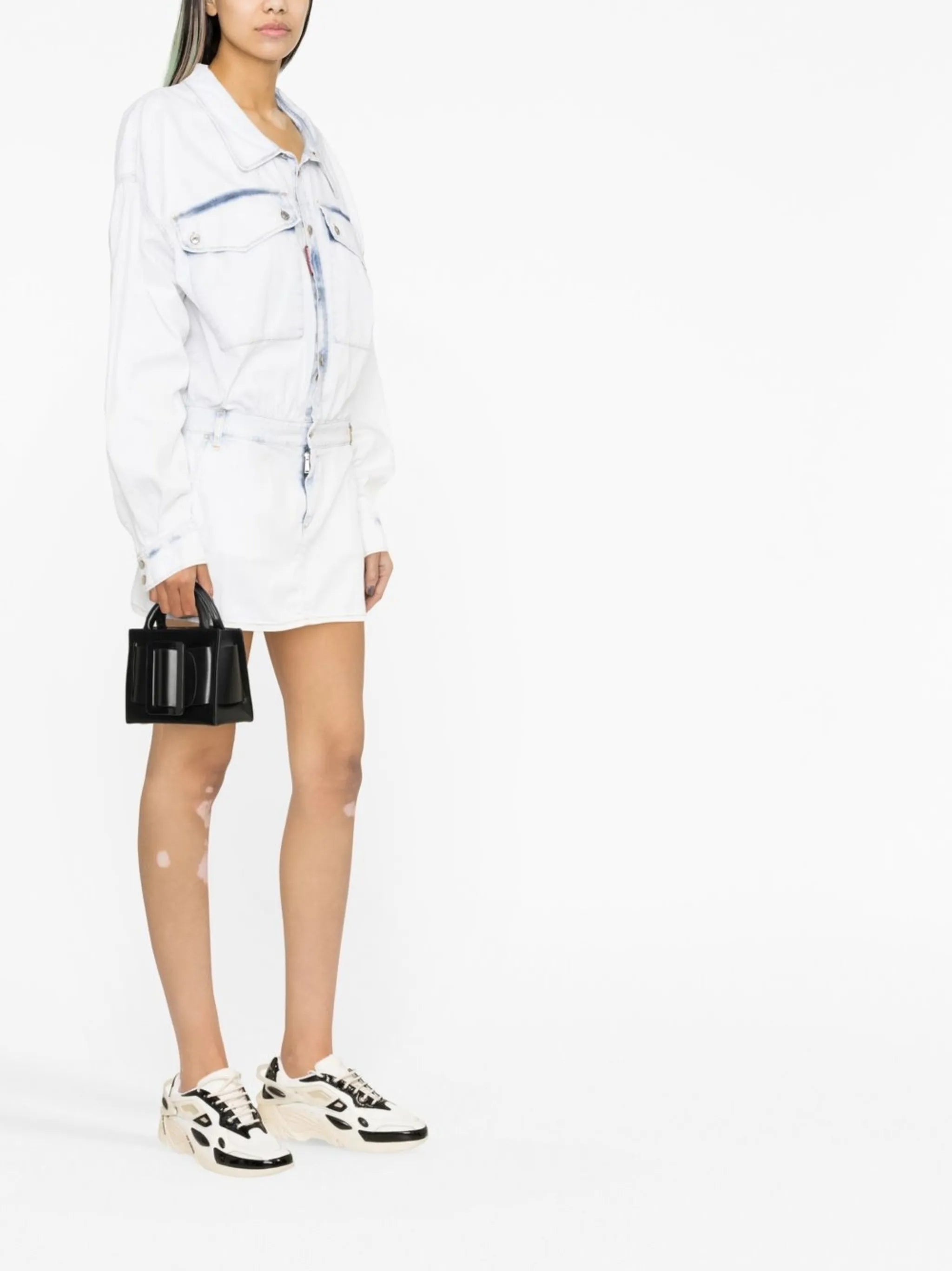 Ausgeblichenes Minikleid