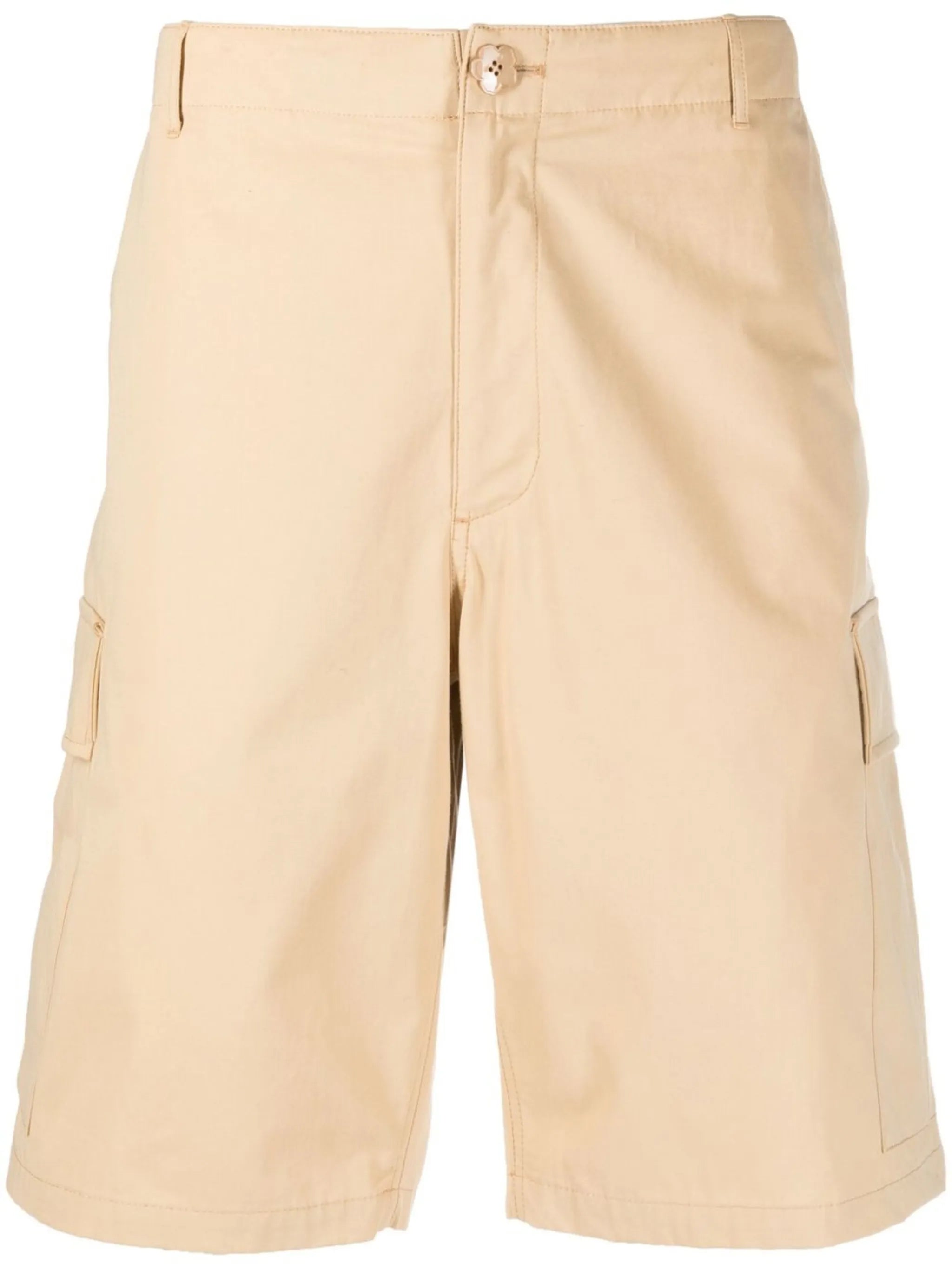 Cargo shorts with logo patch