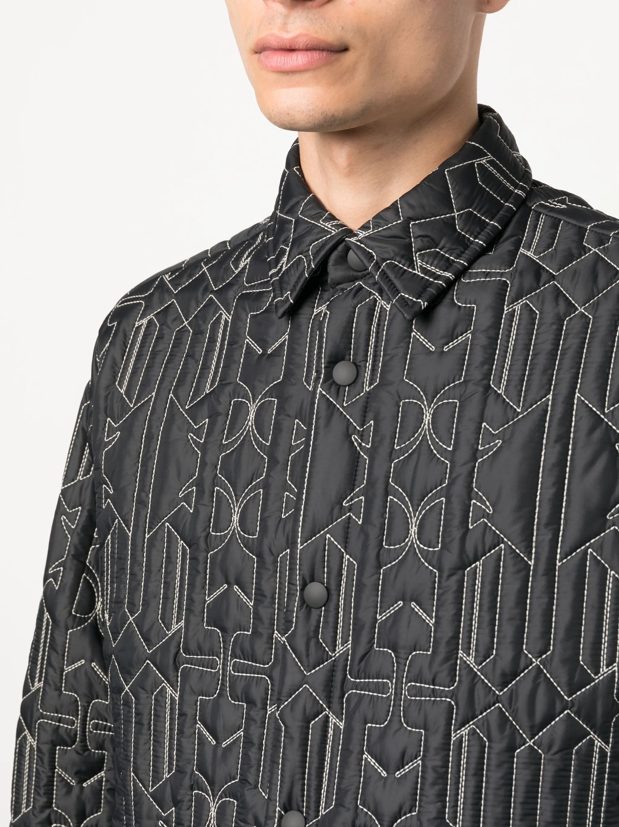 Gesteppte Hemdjacke mit Monogramm