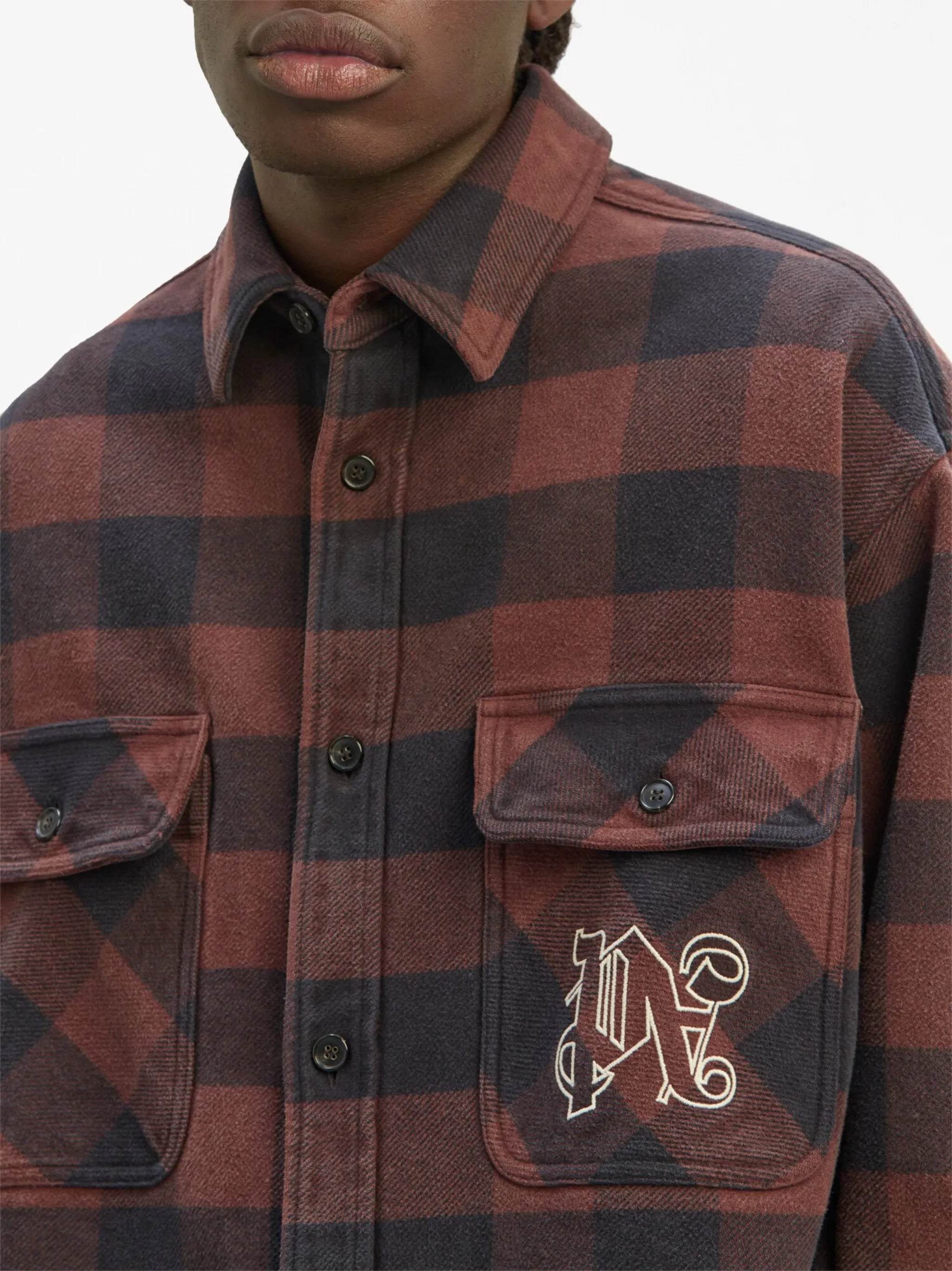 Kariertes Hemd mit Monogramm-Print