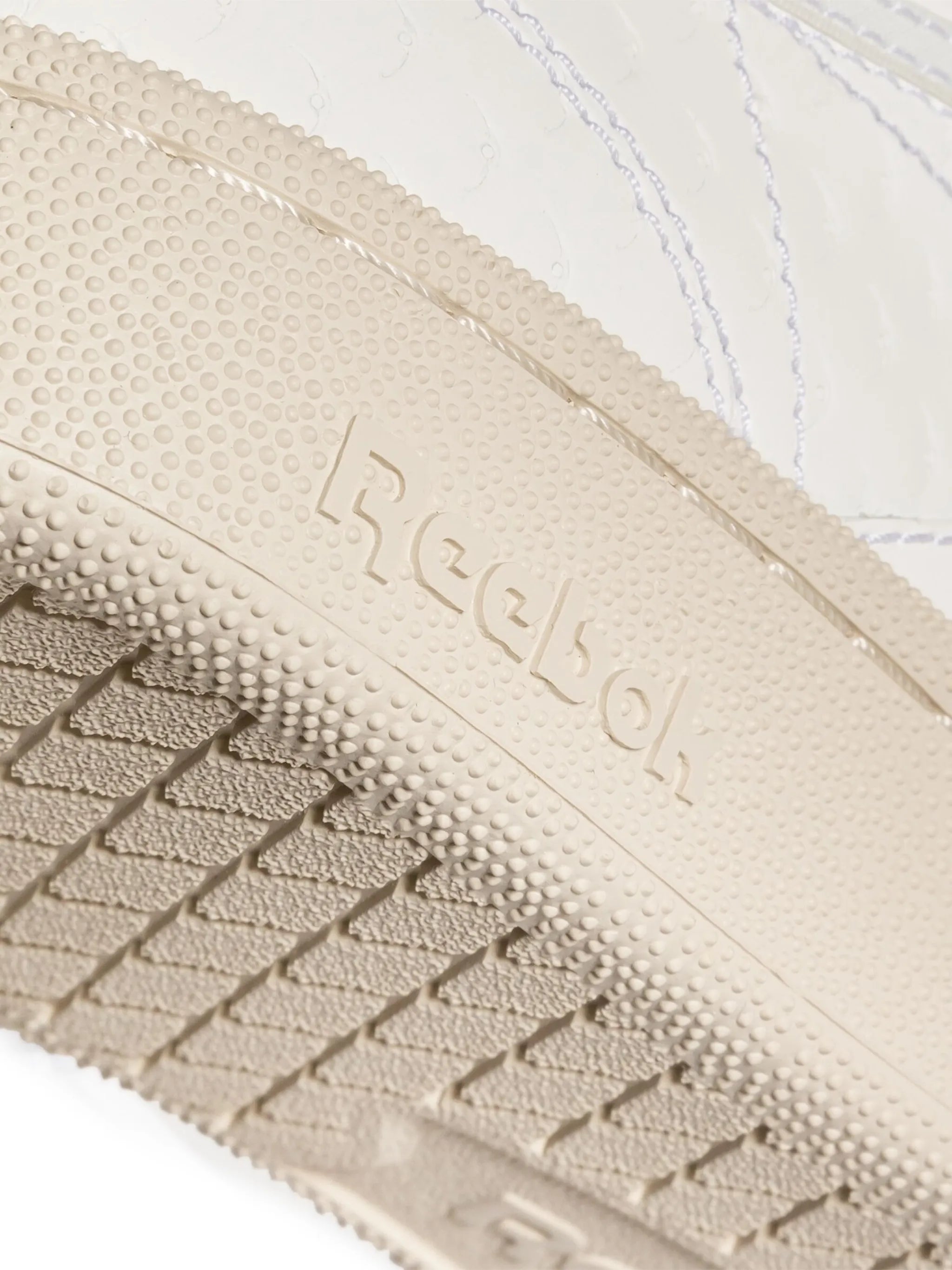Club C Sneakers mit Prägung