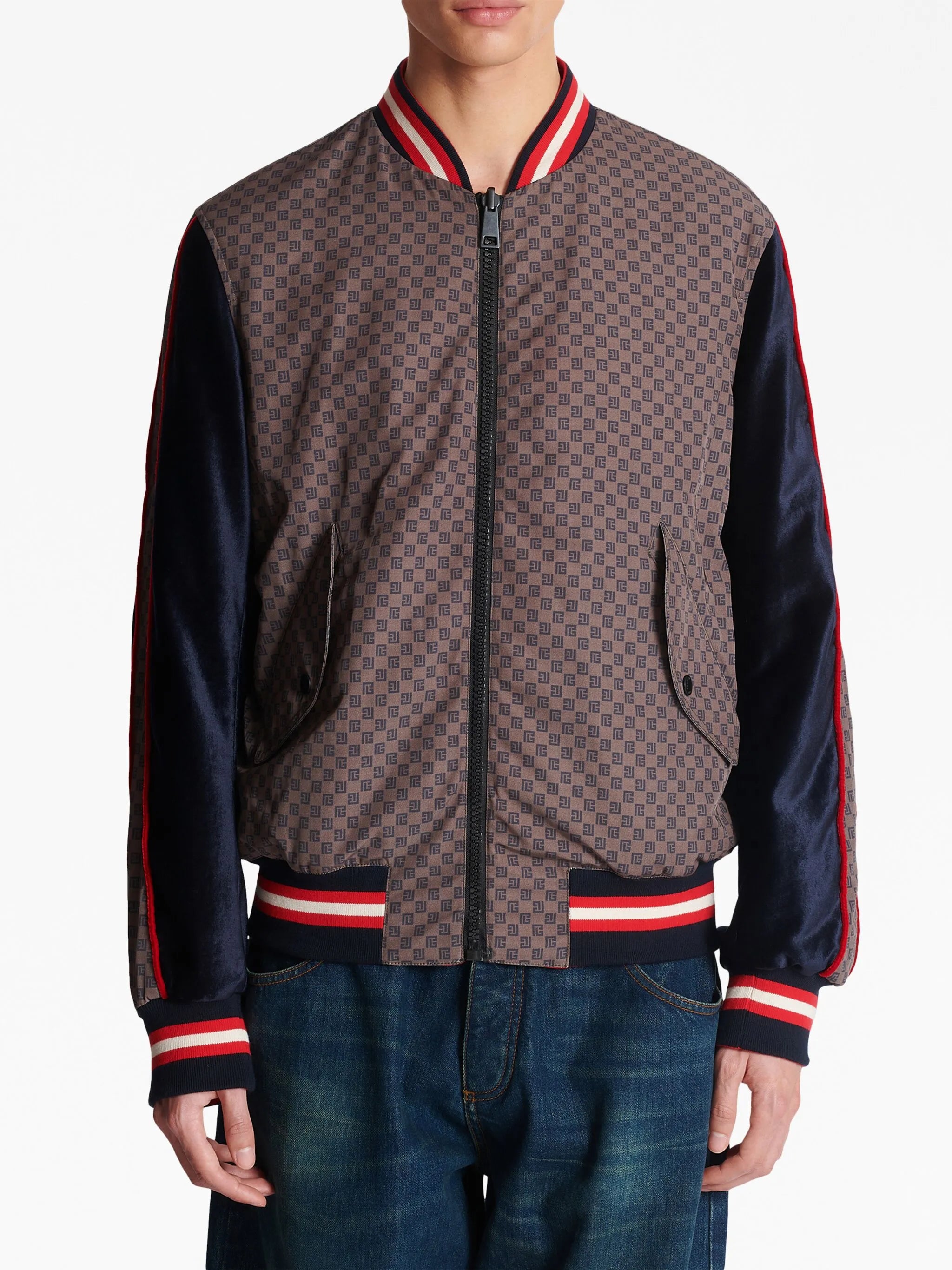 Bomberjacke mit Monogramm