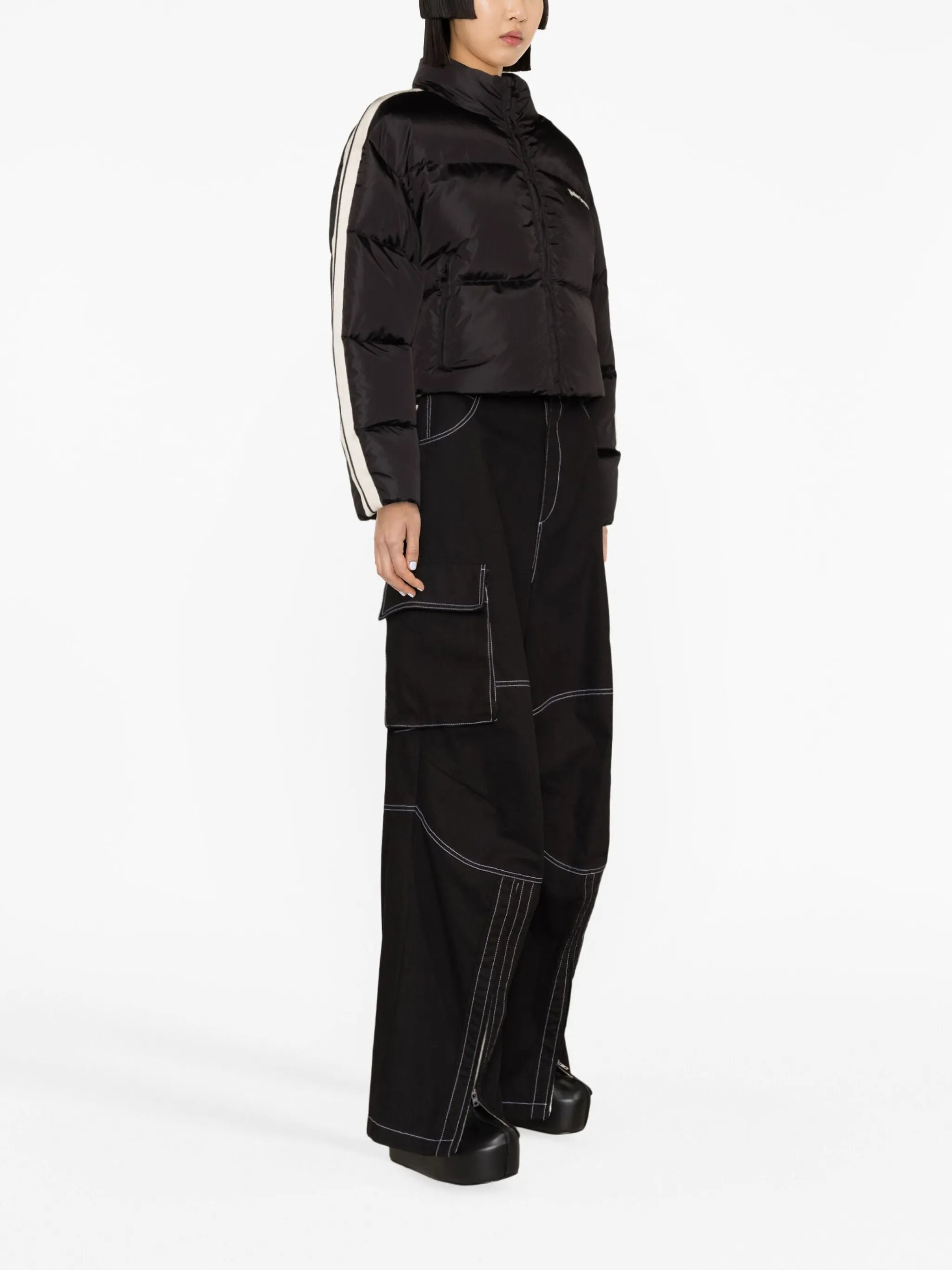 Jacke mit Logo-Stickerei