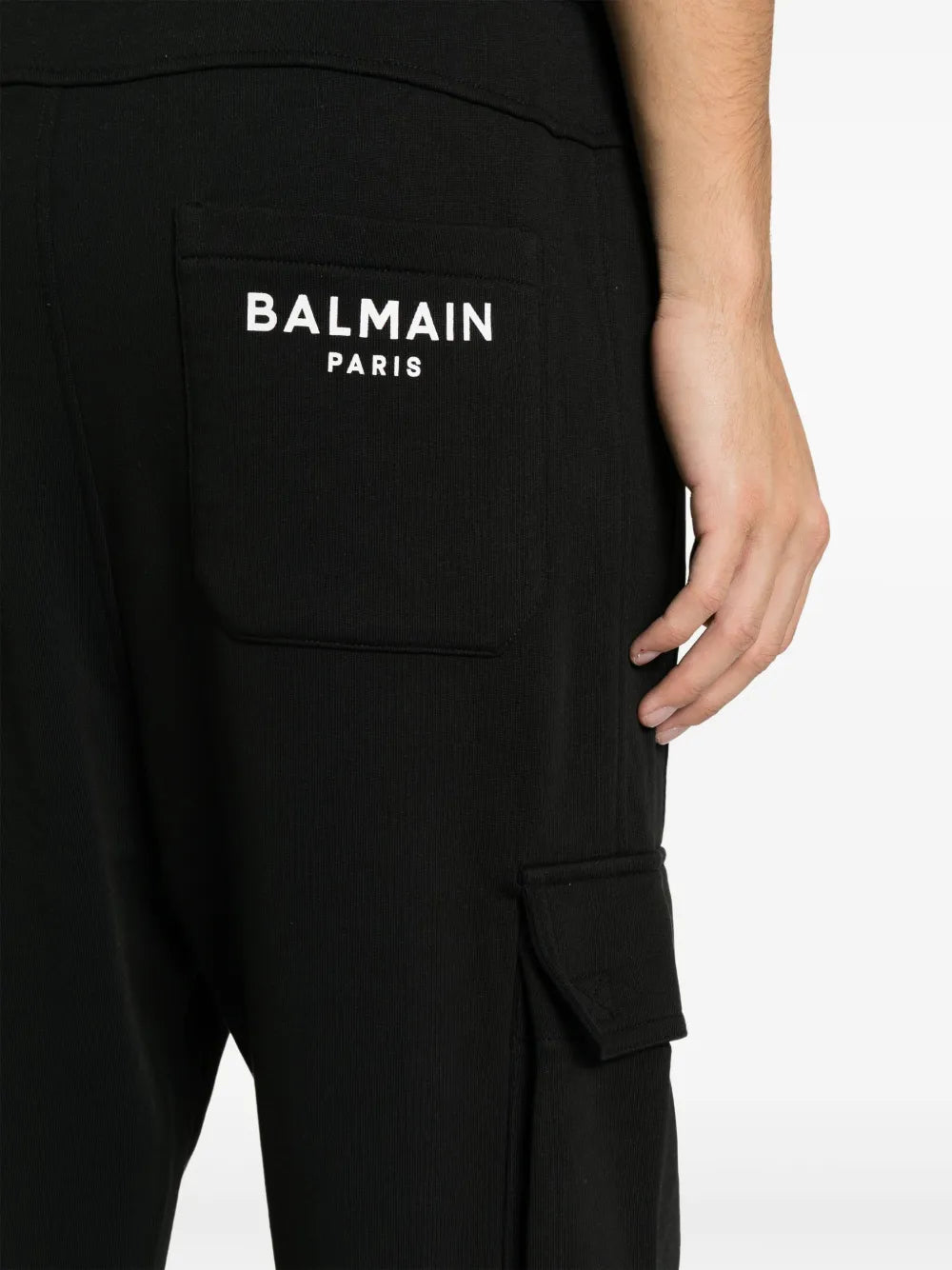Jogging pants with patch pockets