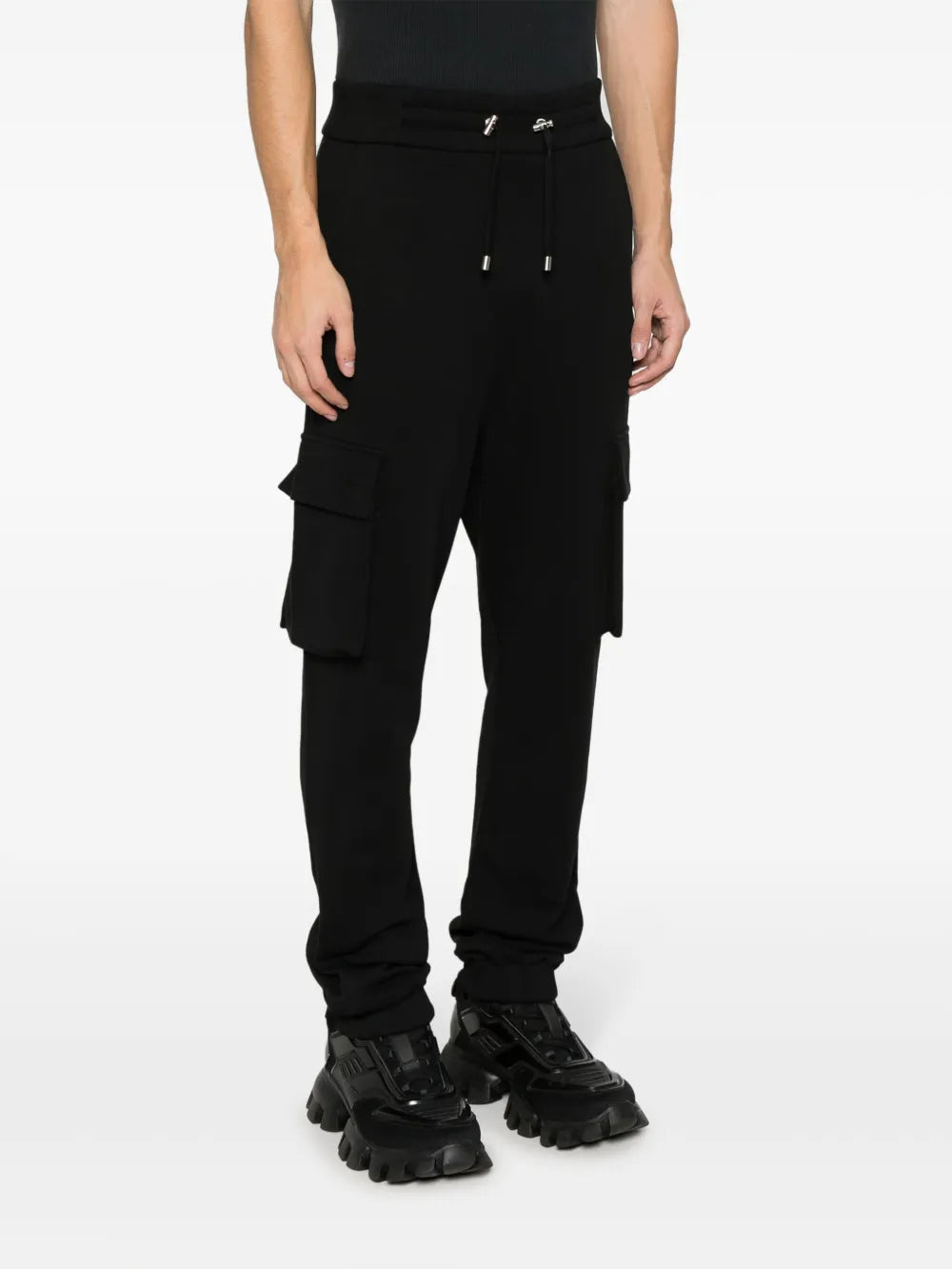 Jogging pants with patch pockets