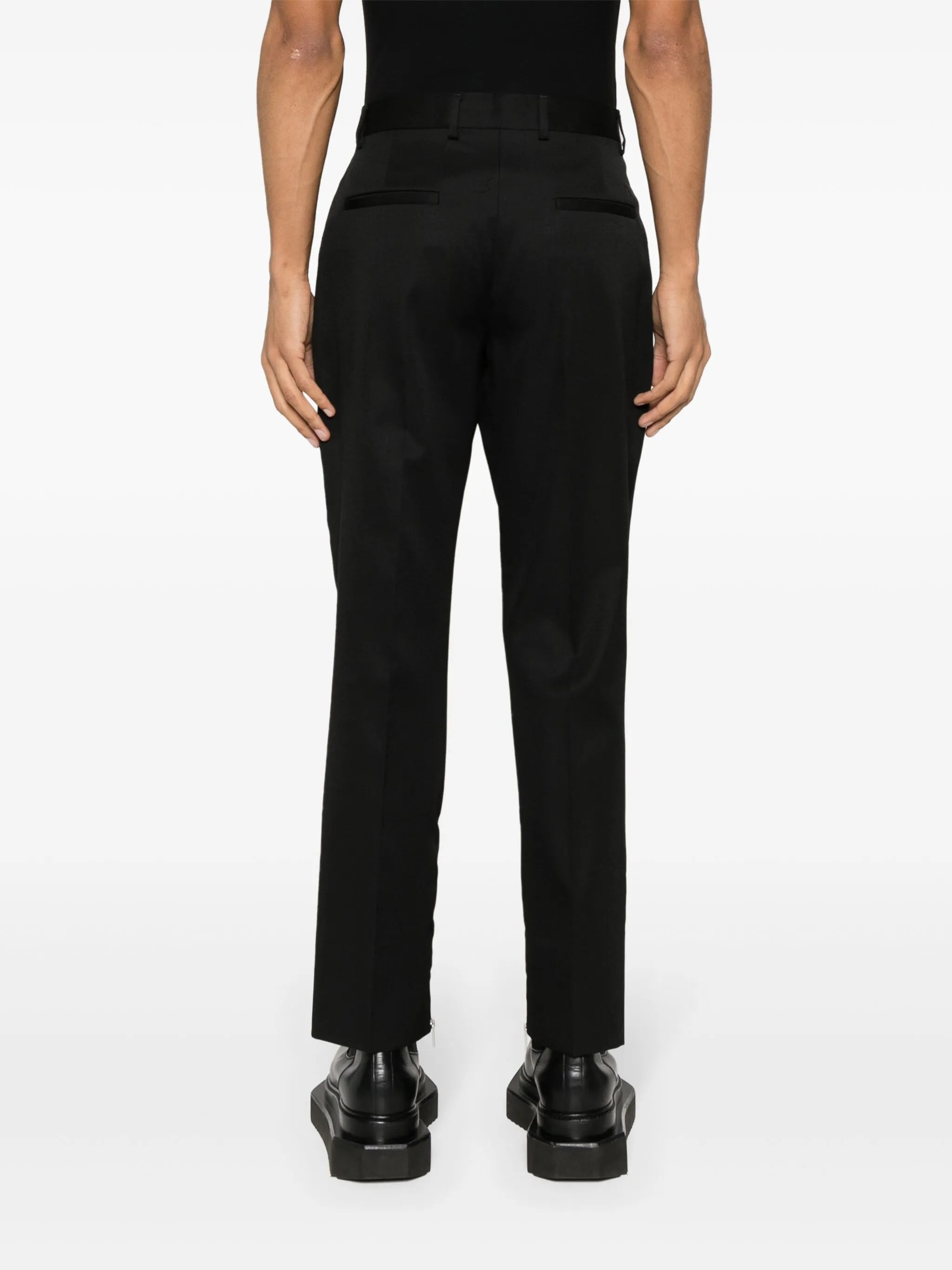 Slim-fit pants with logo embroidery