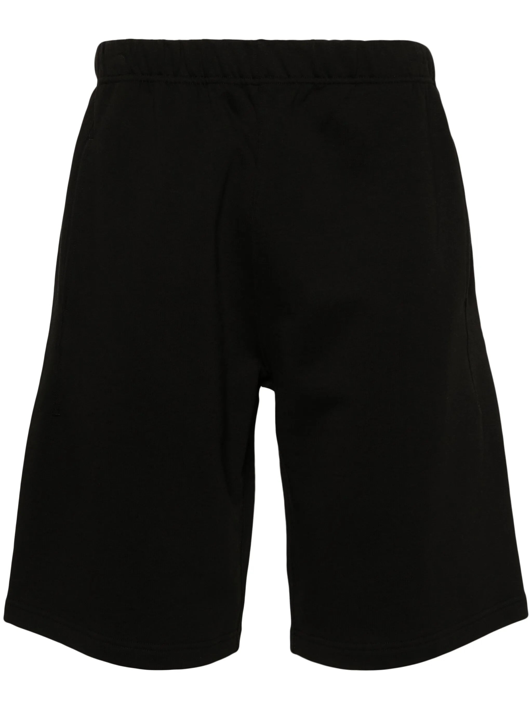 Joggingshorts im College-Look
