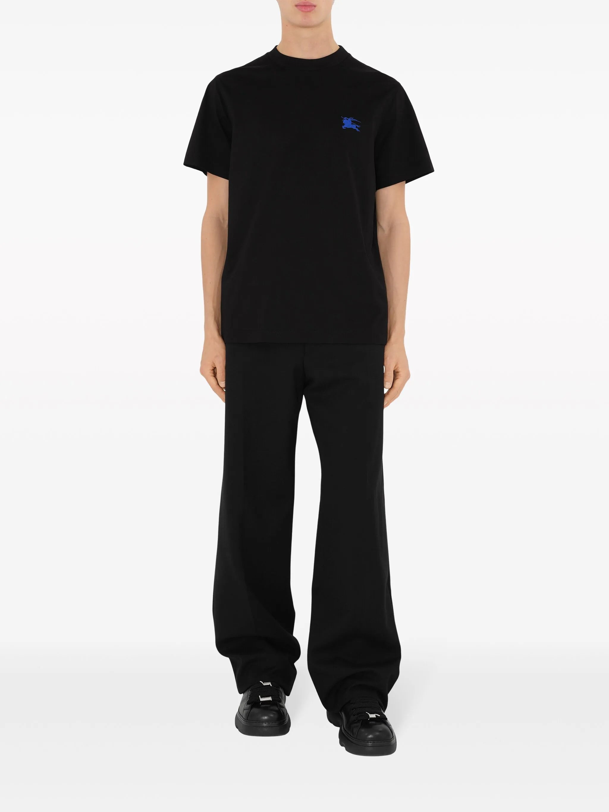 T-Shirt mit EDK-Stickerei