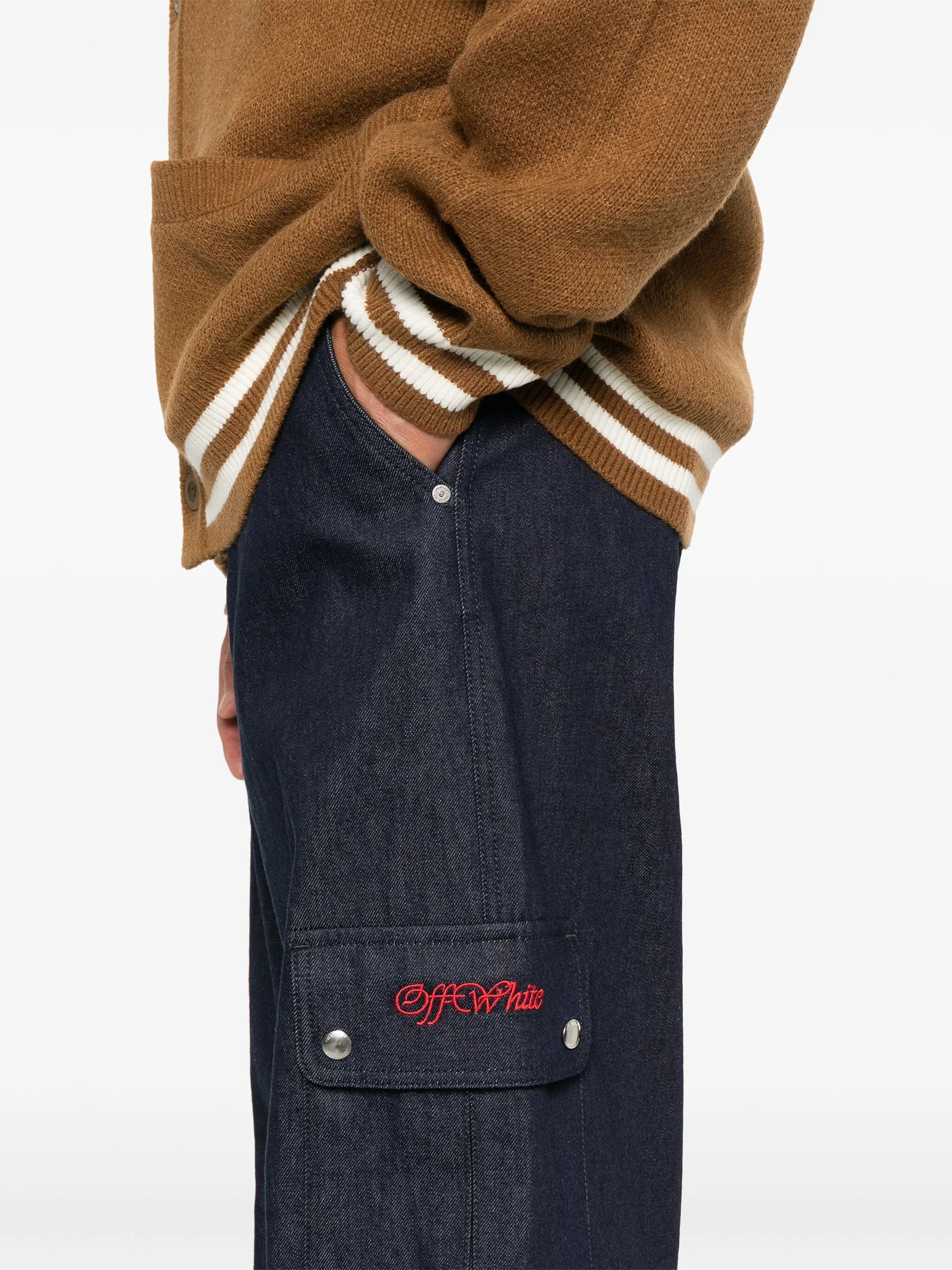 Script Cargo-Jeans