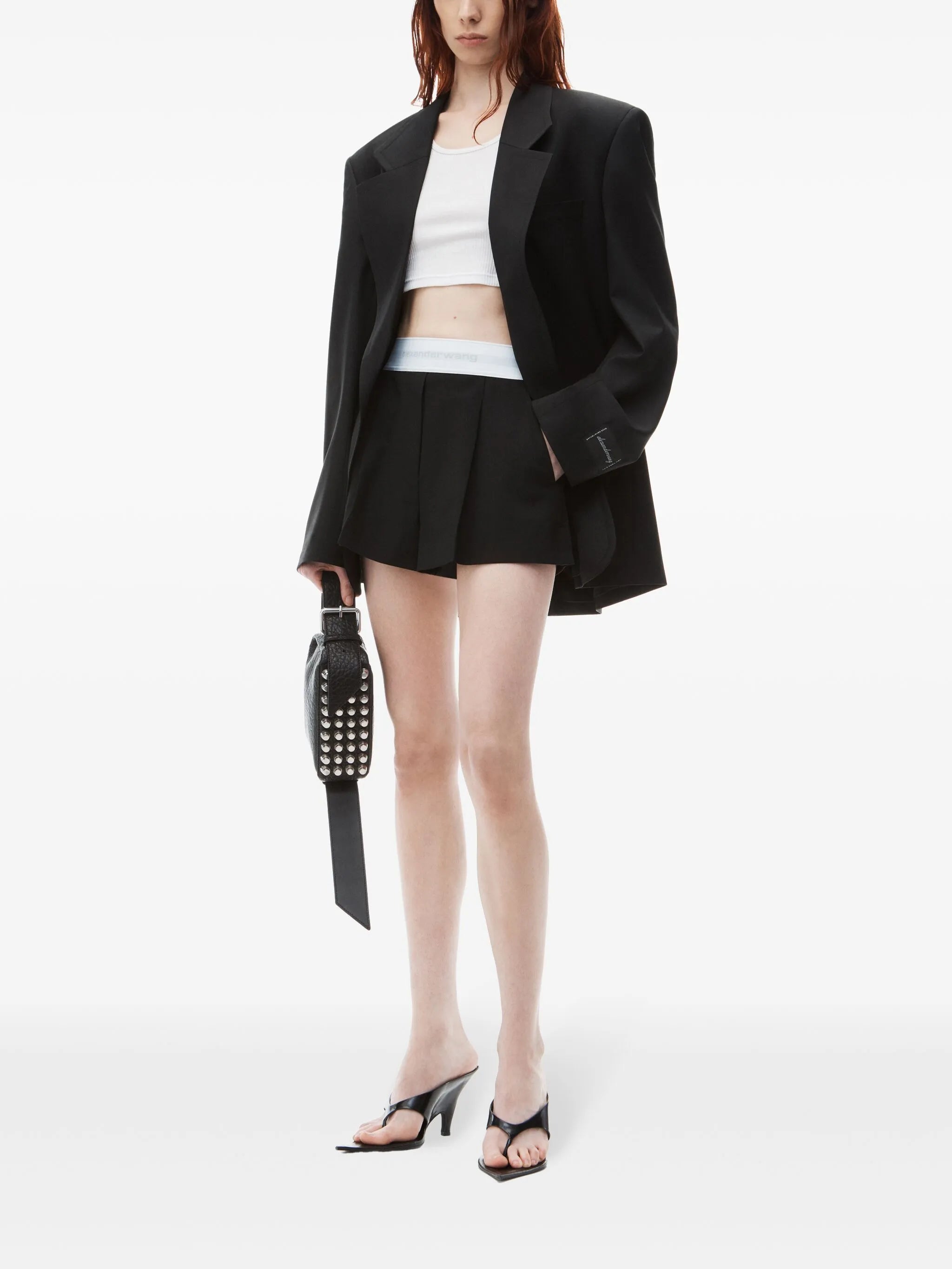 Bundfaltenshorts mit Logo-Bund
