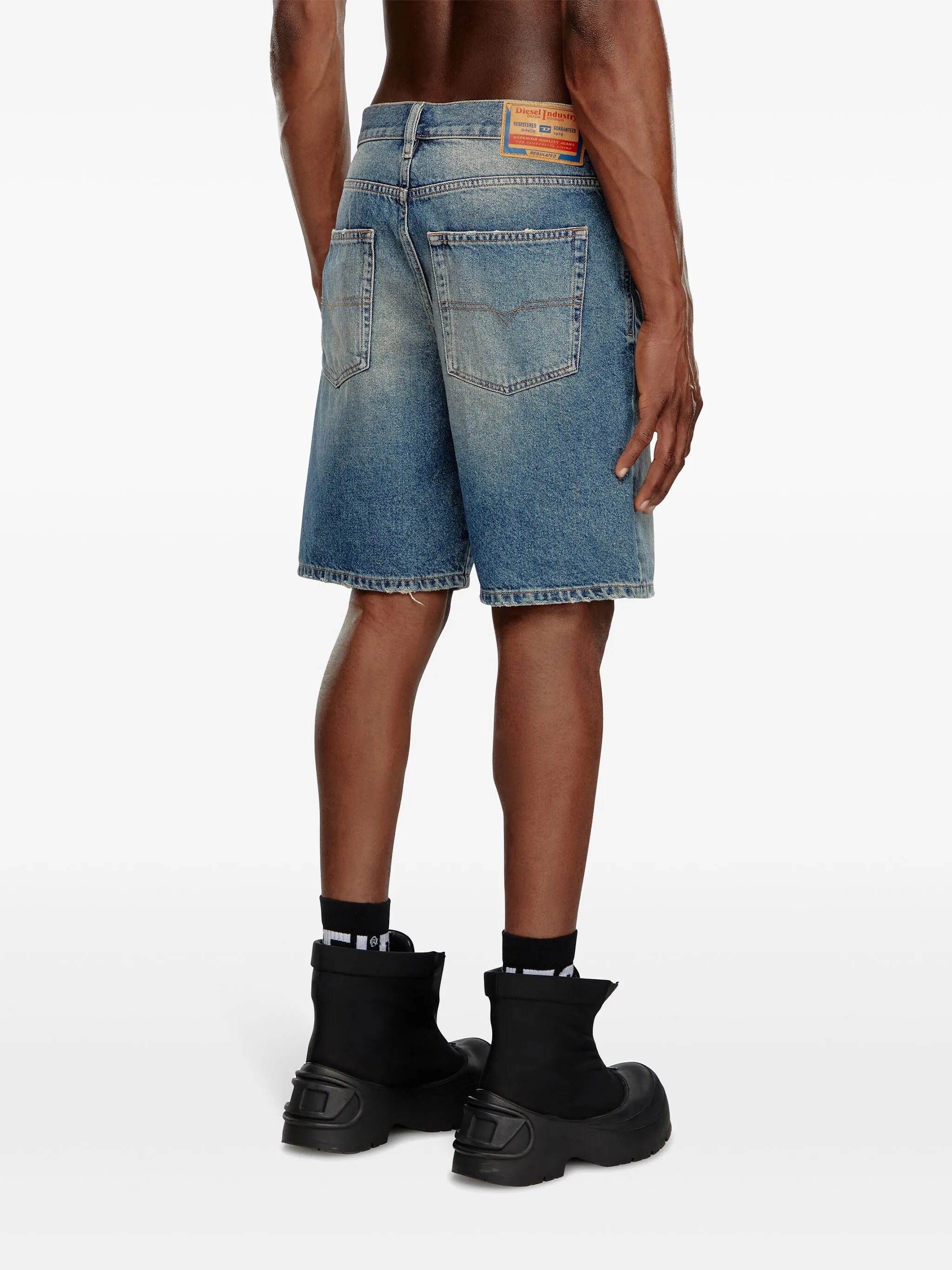 Jeans-Shorts mit geradem Bein