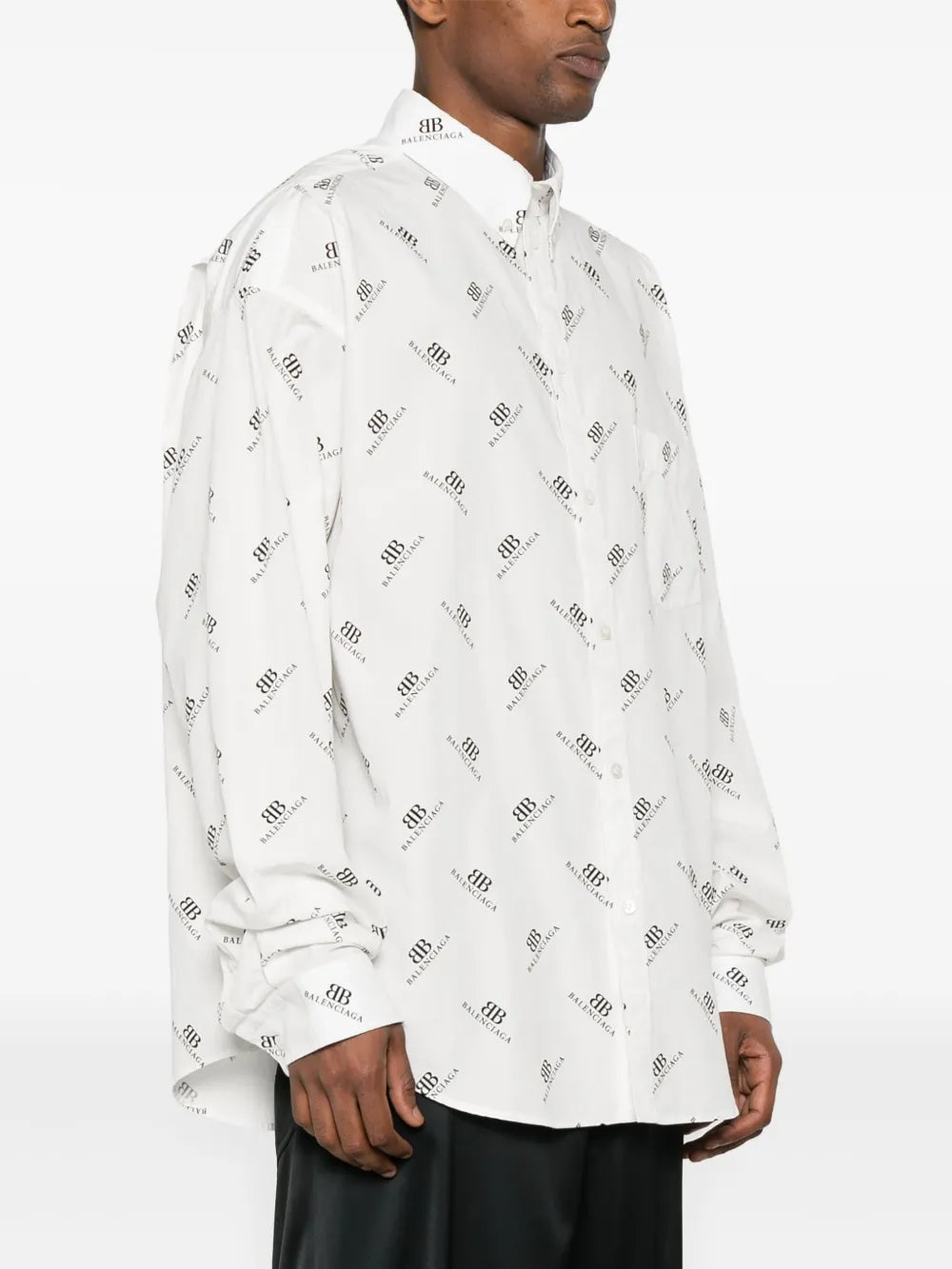 T-Shirt mit BB-Print