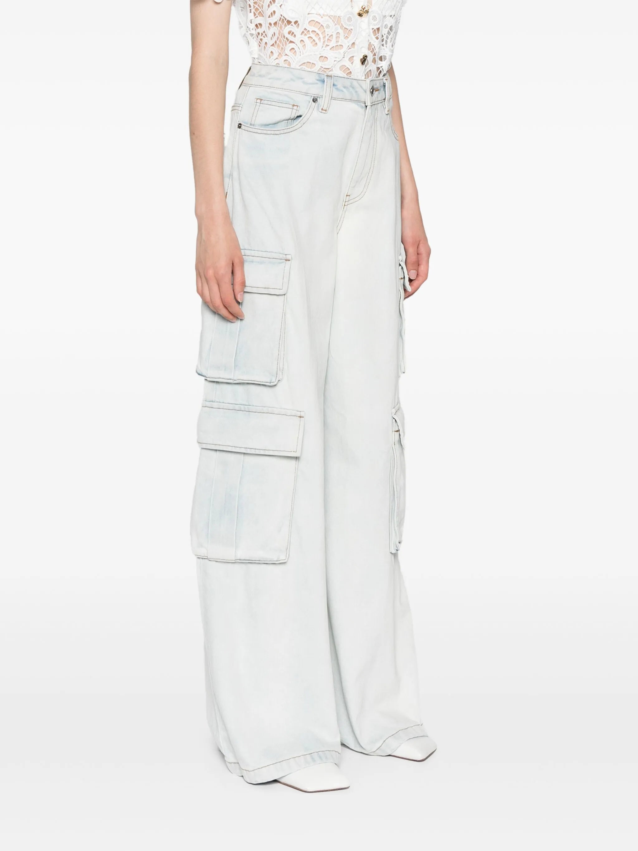 Jeans mit weitem Bein