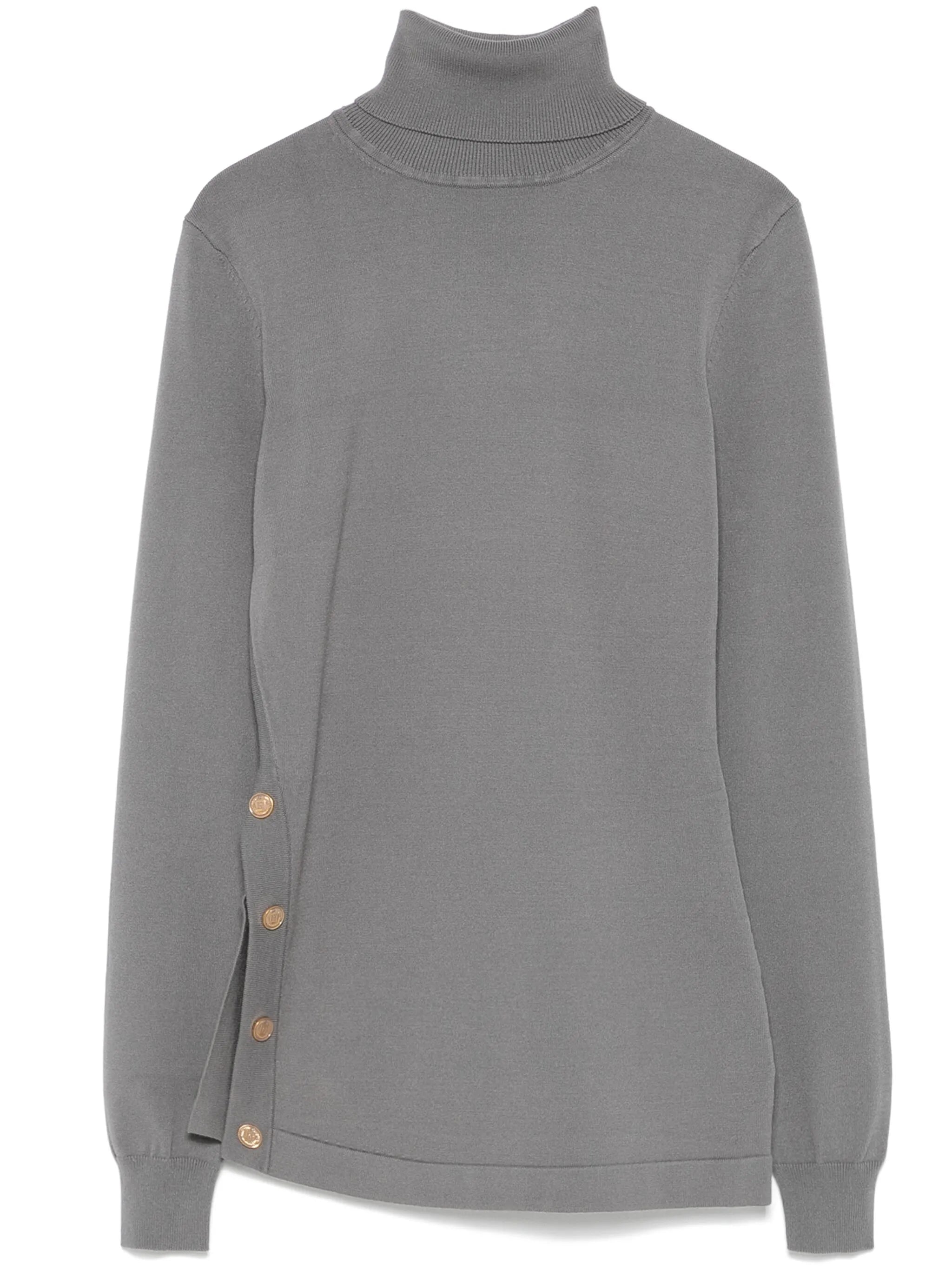 Pullover mit Zierknöpfen