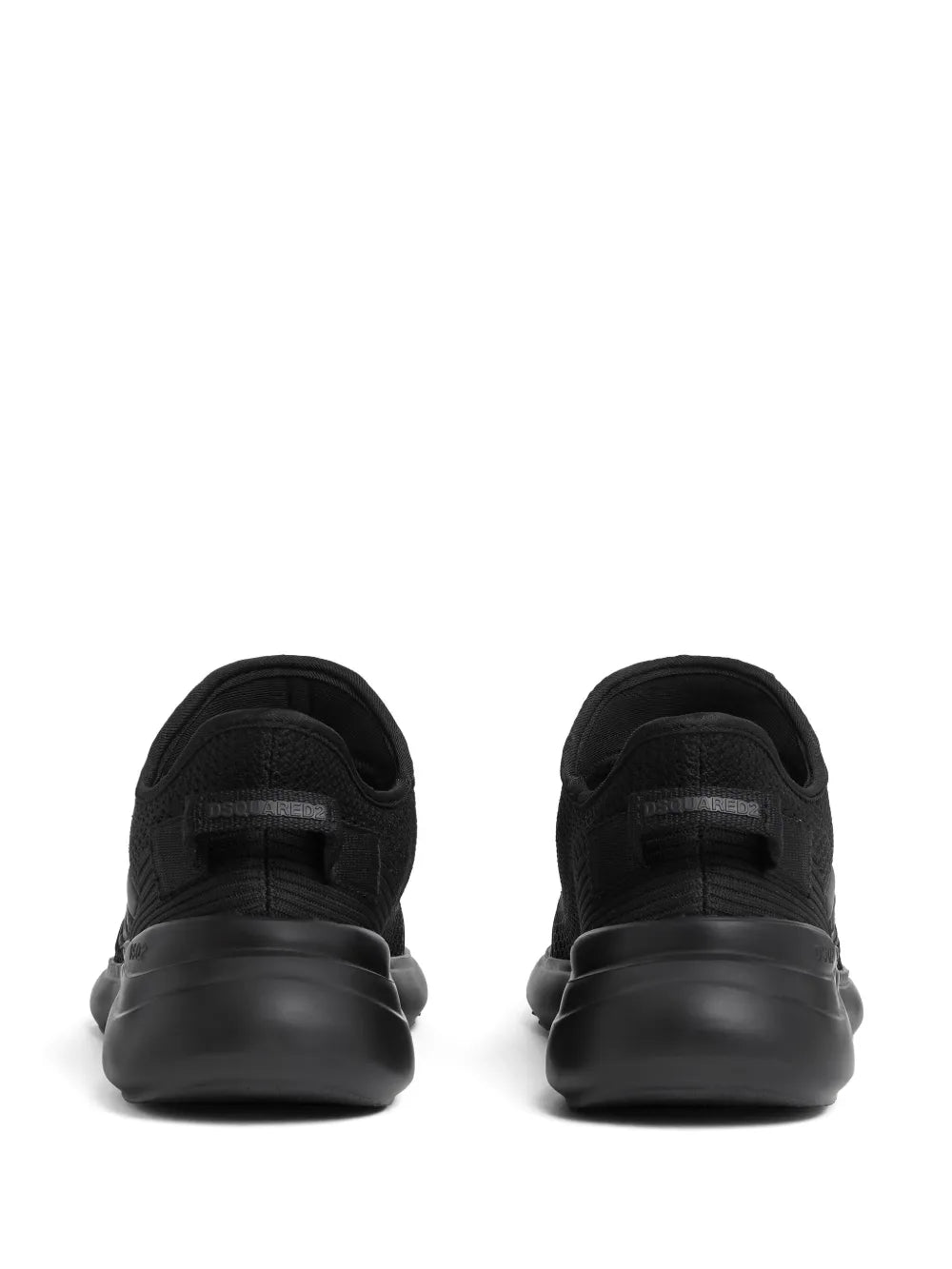Sneakers mit Logo-Prägung