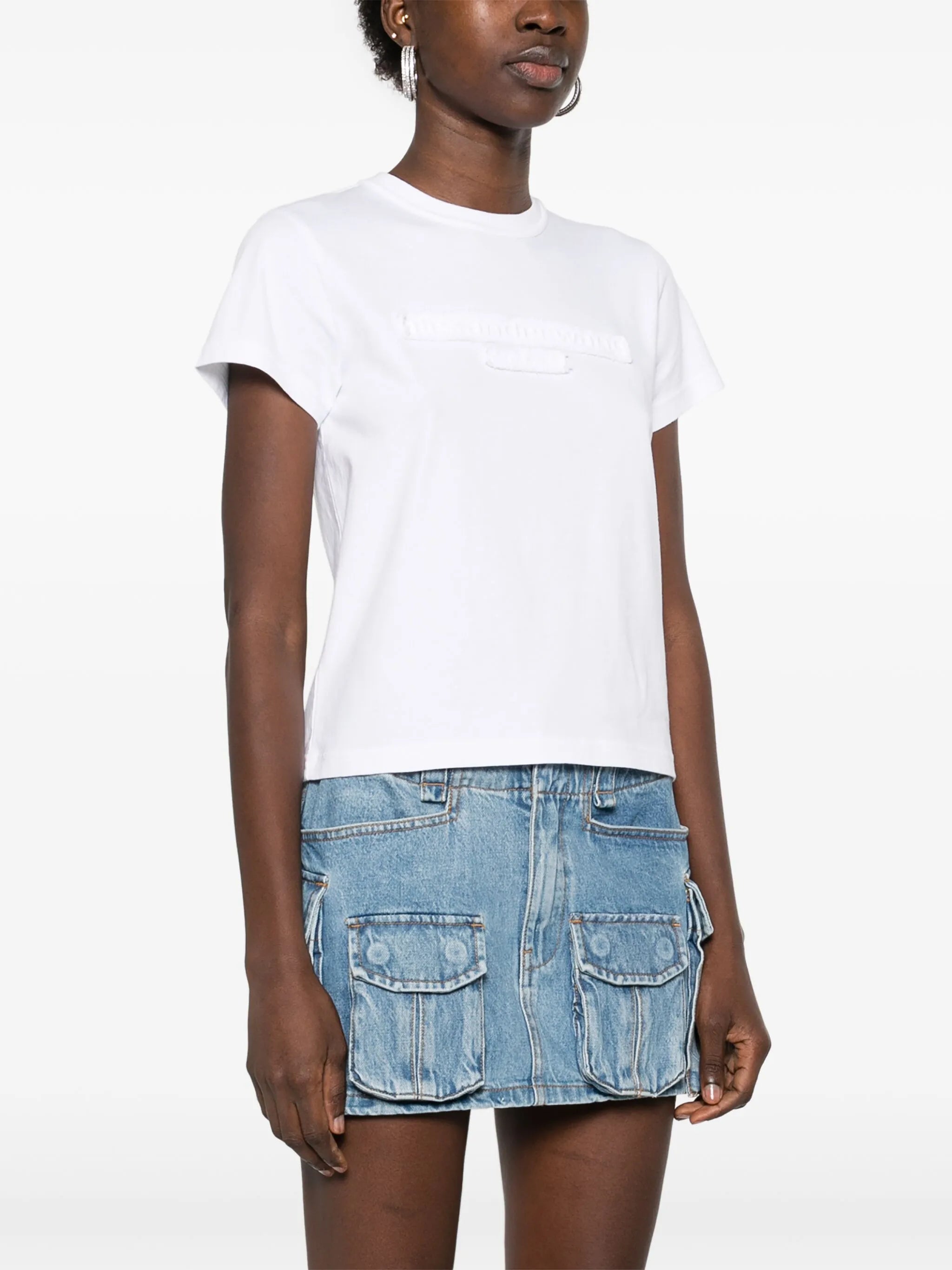 T-Shirt mit Logo-Prägung