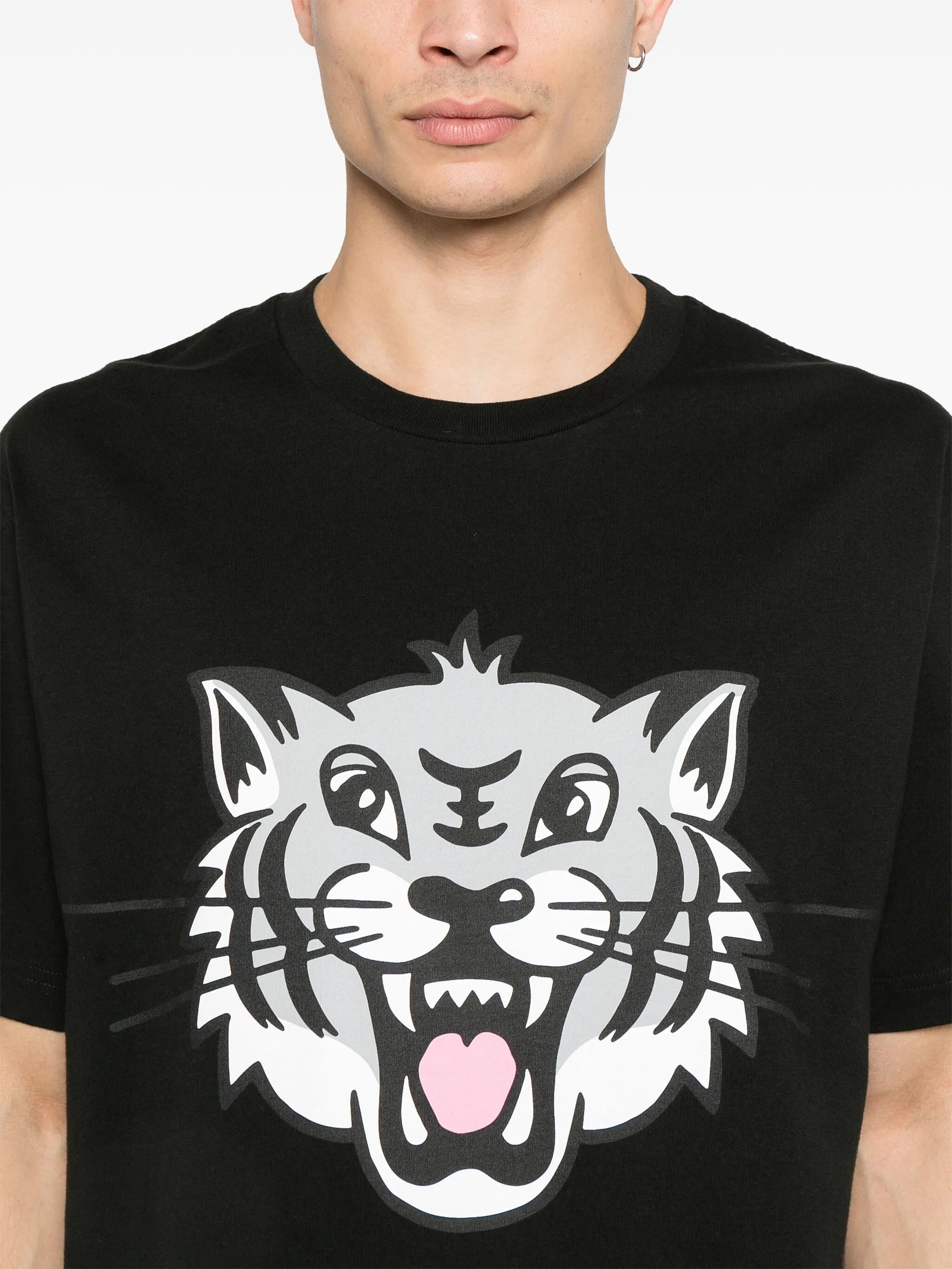 T-shirt with tiger print