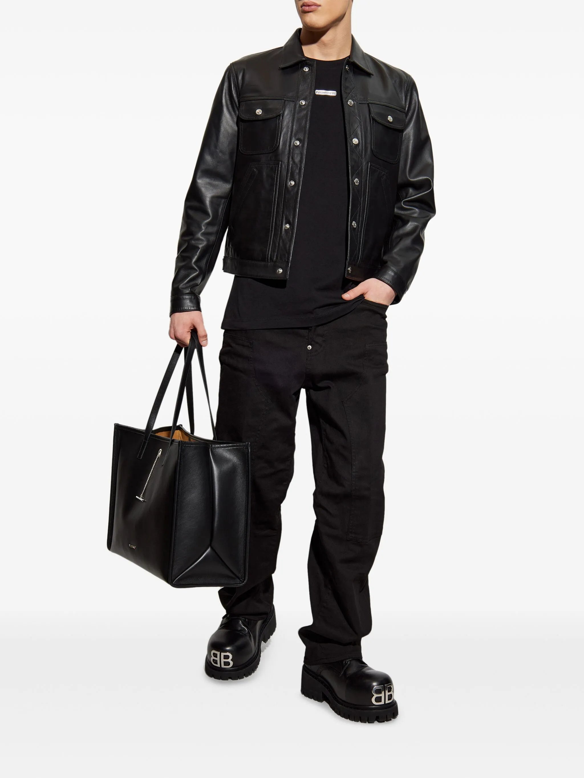 T-Shirt mit Logo-Schild