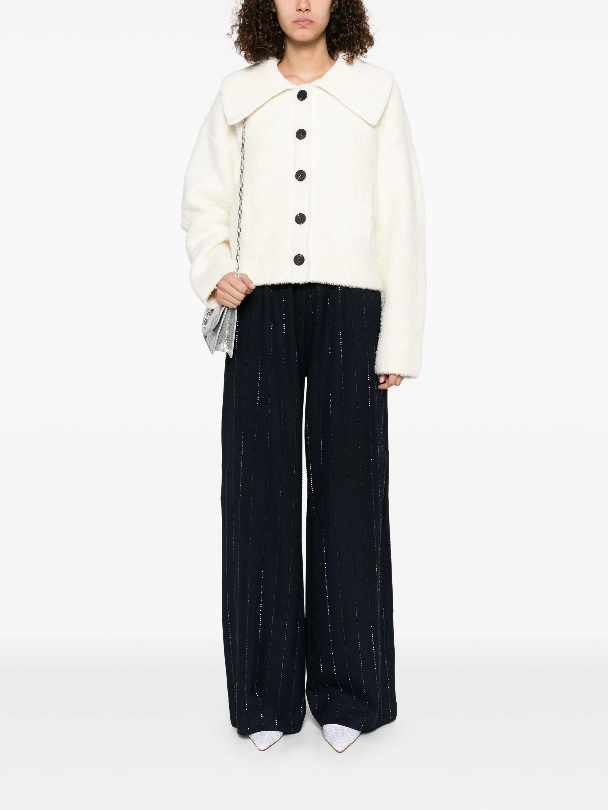 Coarsely knitted cardigan