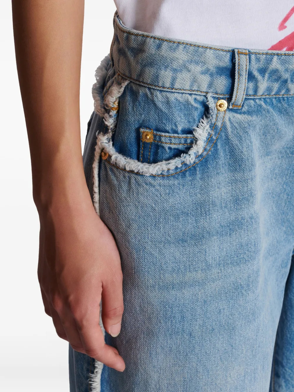 Ausgefranste Straight-Leg-Jeans