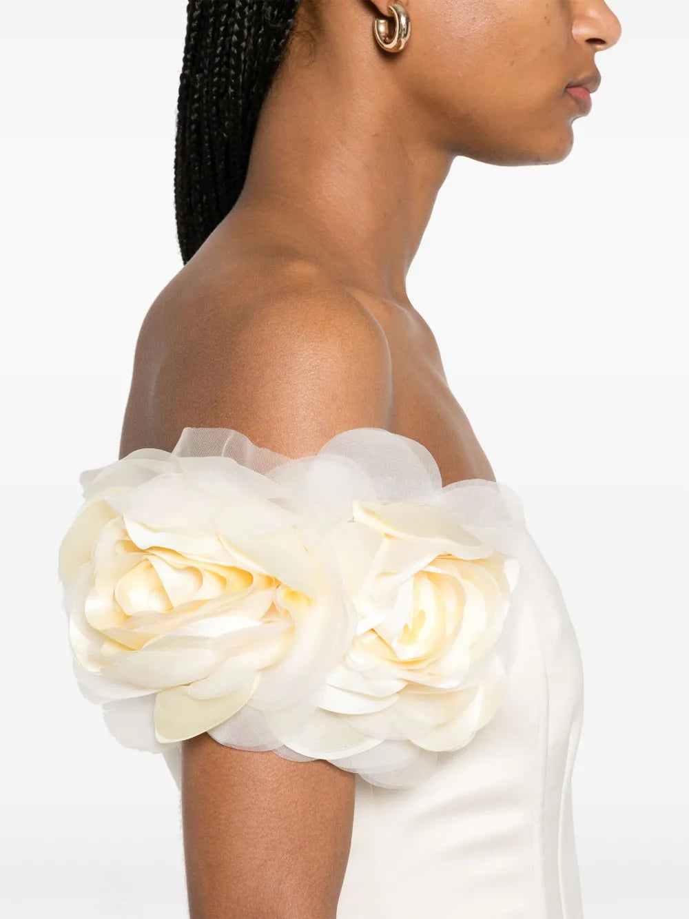Mini dress with flower appliqué