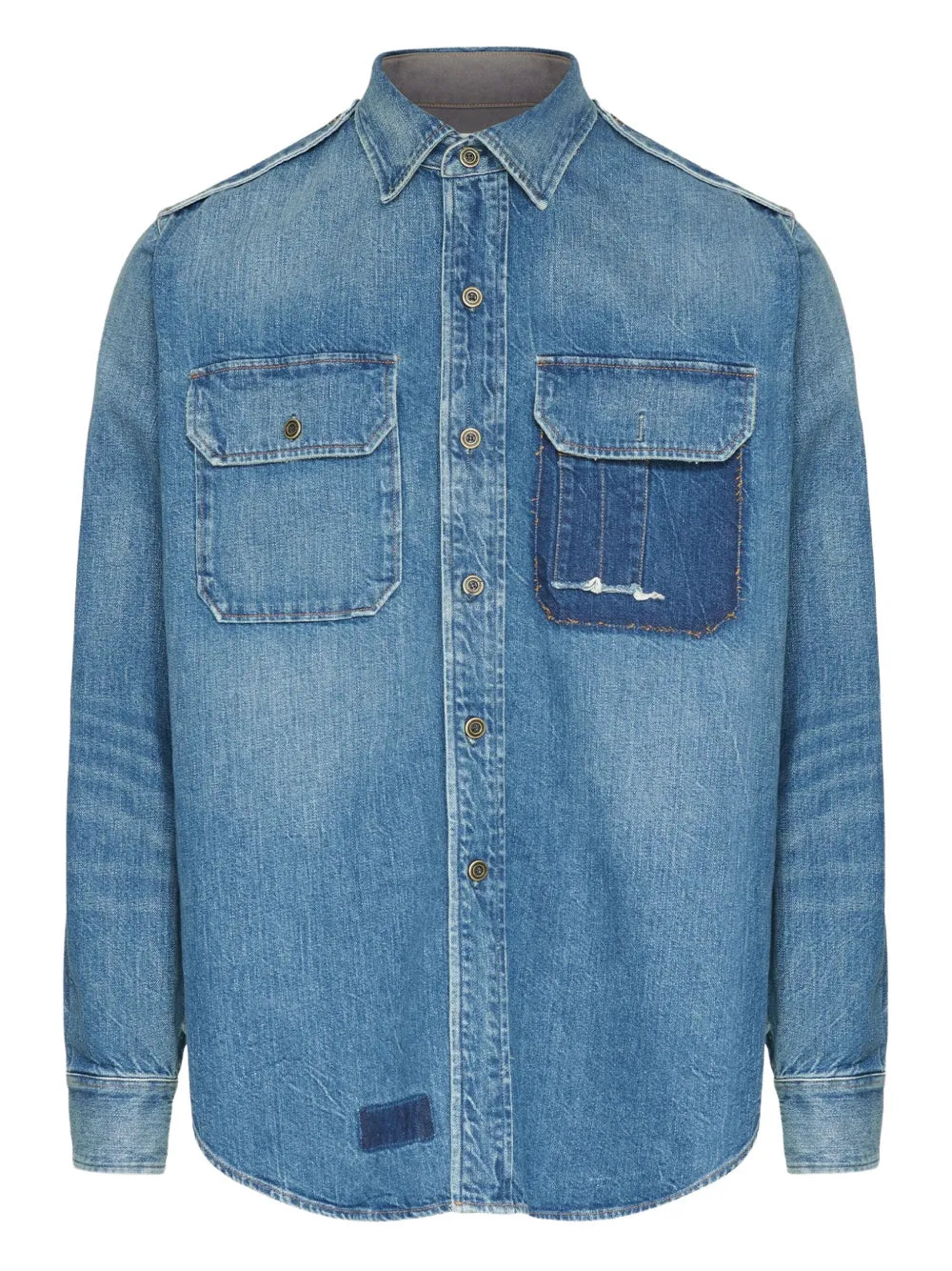 Jeanshemd mit aufgesetzten Taschen