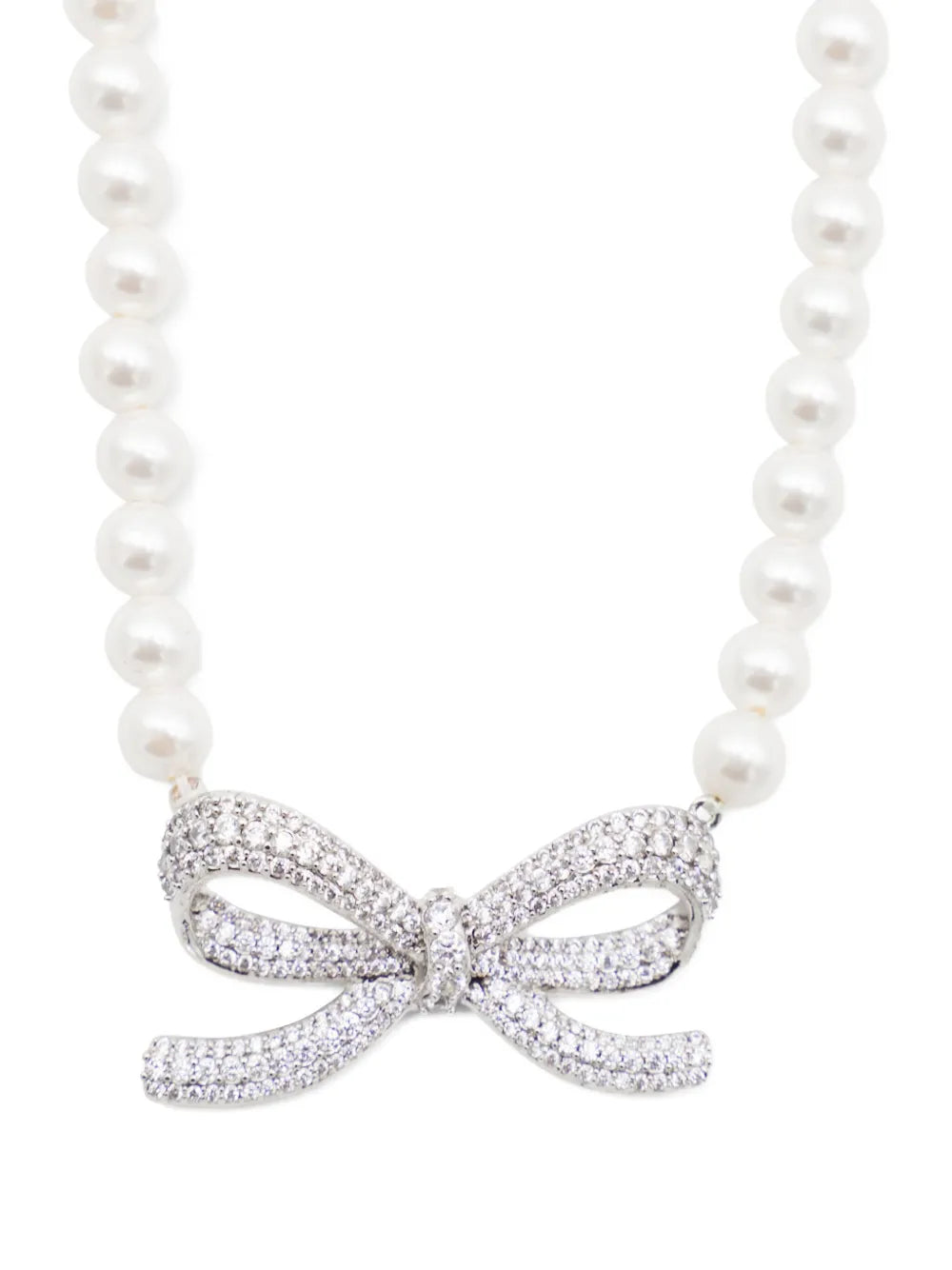 Pearl necklace with bow