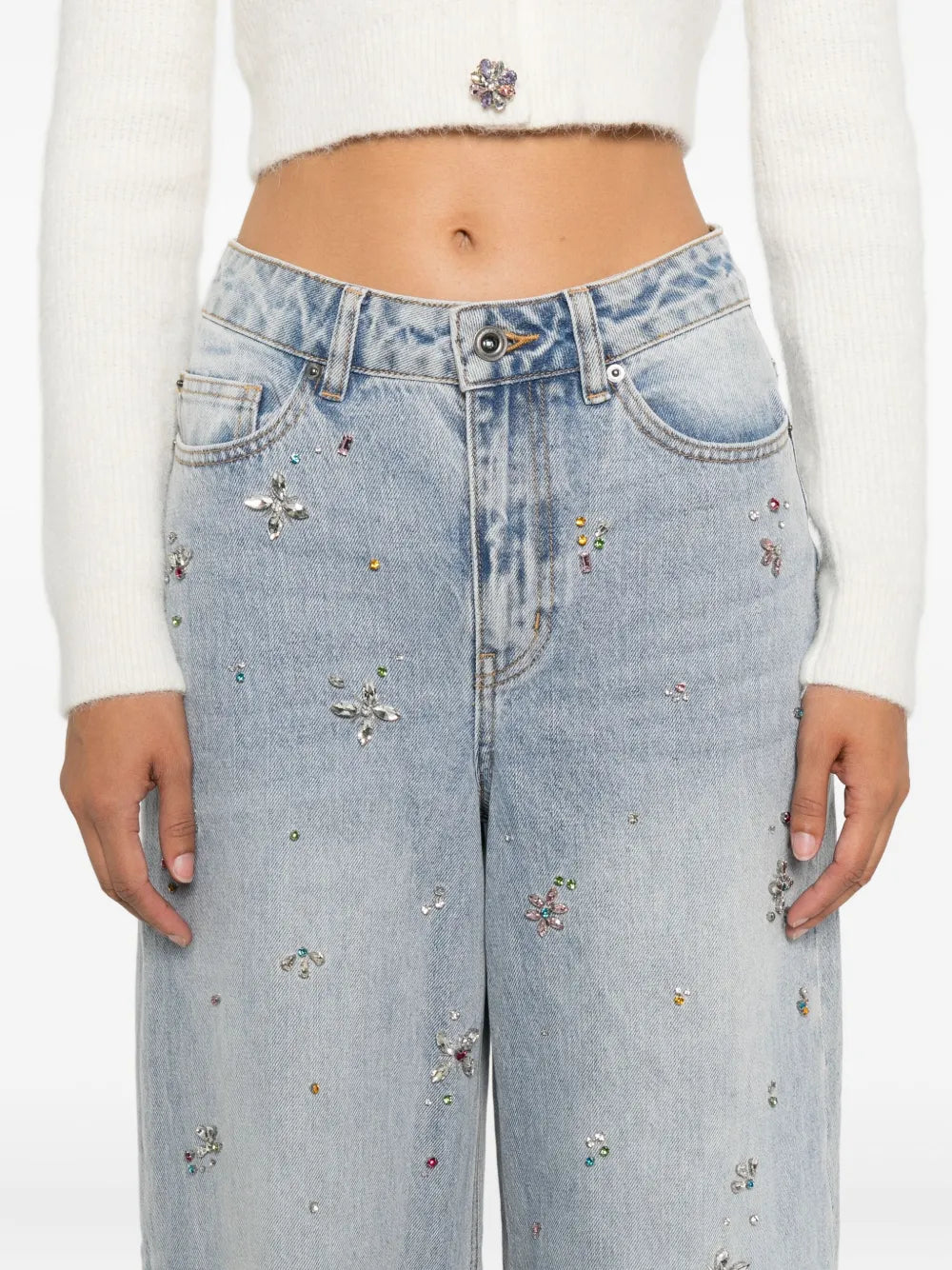 Wide-leg jeans with crystals