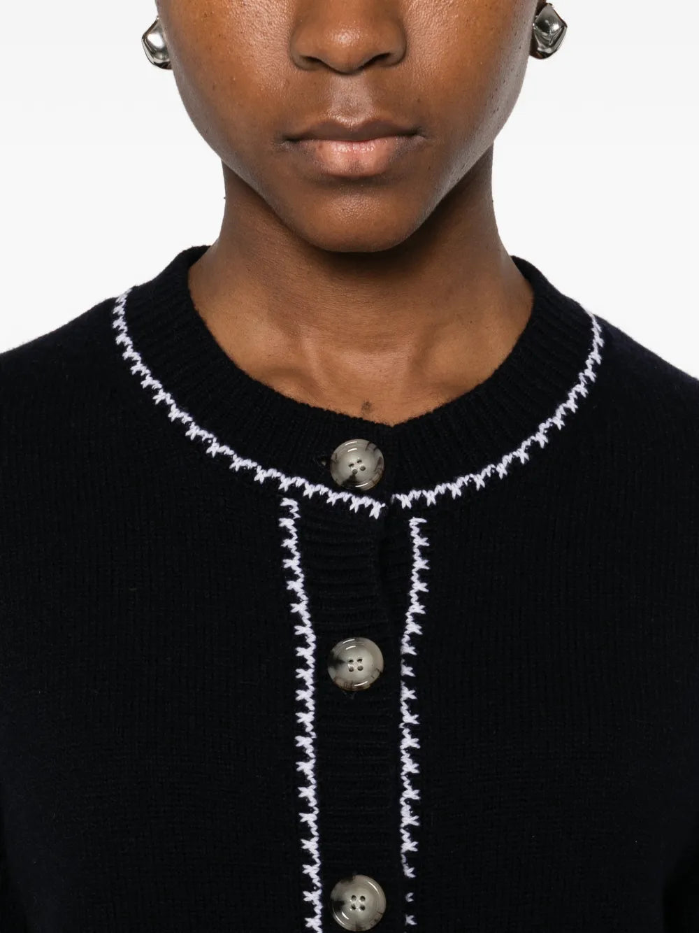 Geknöpfter Cardigan mit Besatz