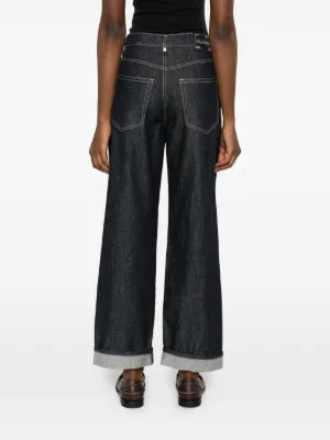 Jeans with decorative stitching