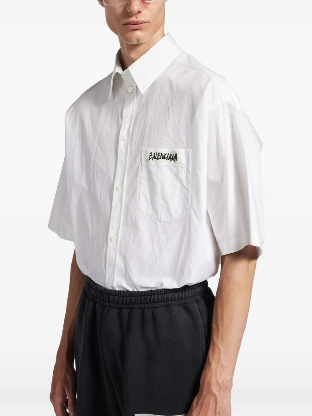 Short-Sleeve Shirt with Loose Fit