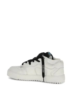 3.0 Floating Arrow Sneakers