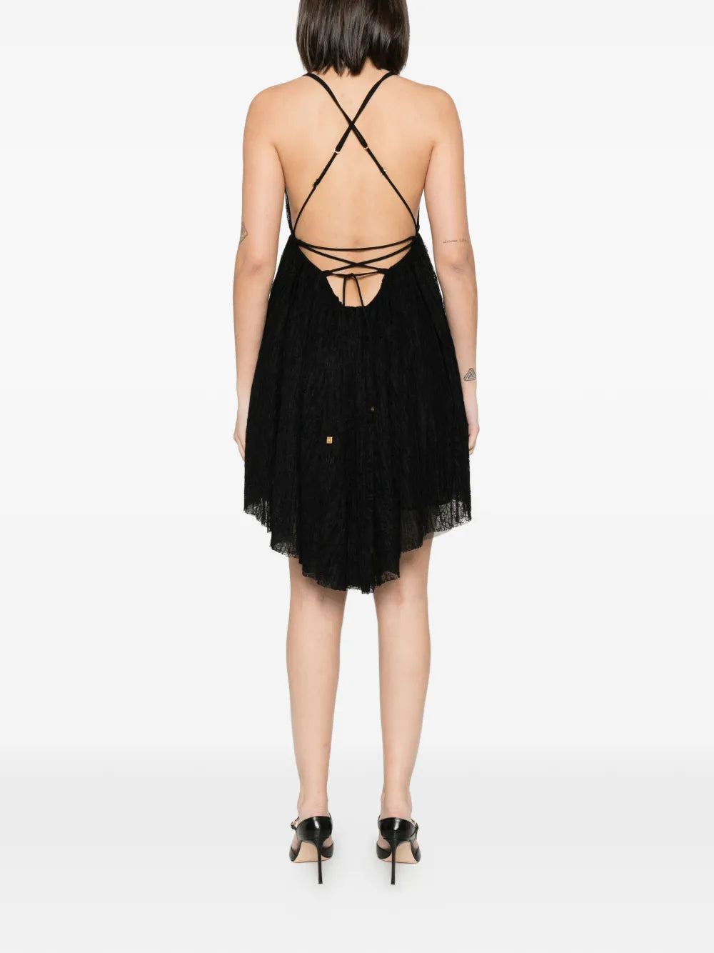 Asymmetrisches Minikleid mit Spitze