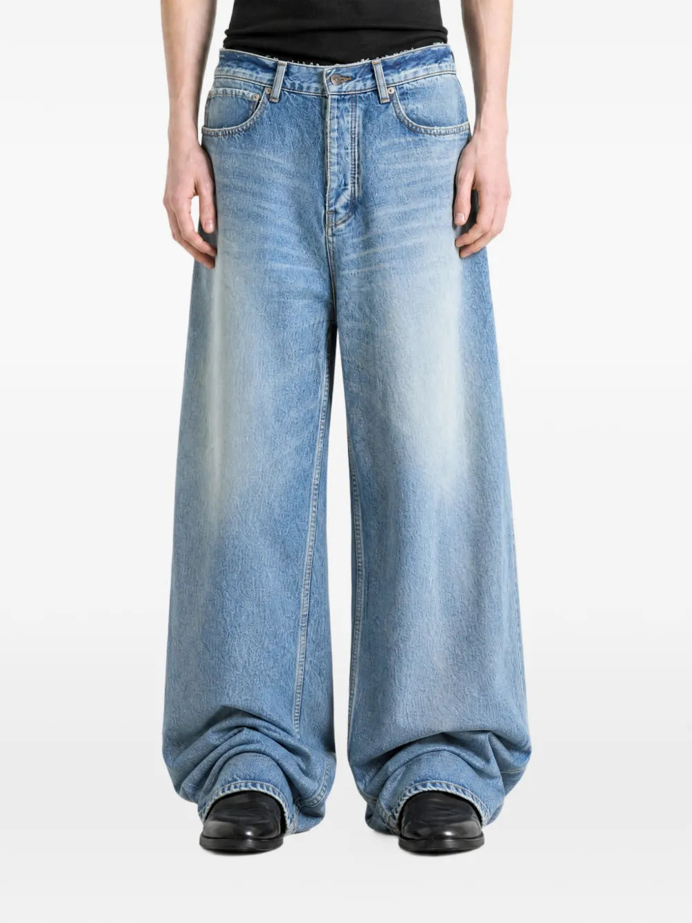 Jeans im Distressed-Look