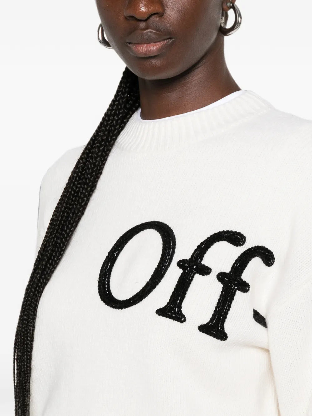 Pullover mit Logo-Aufnäher