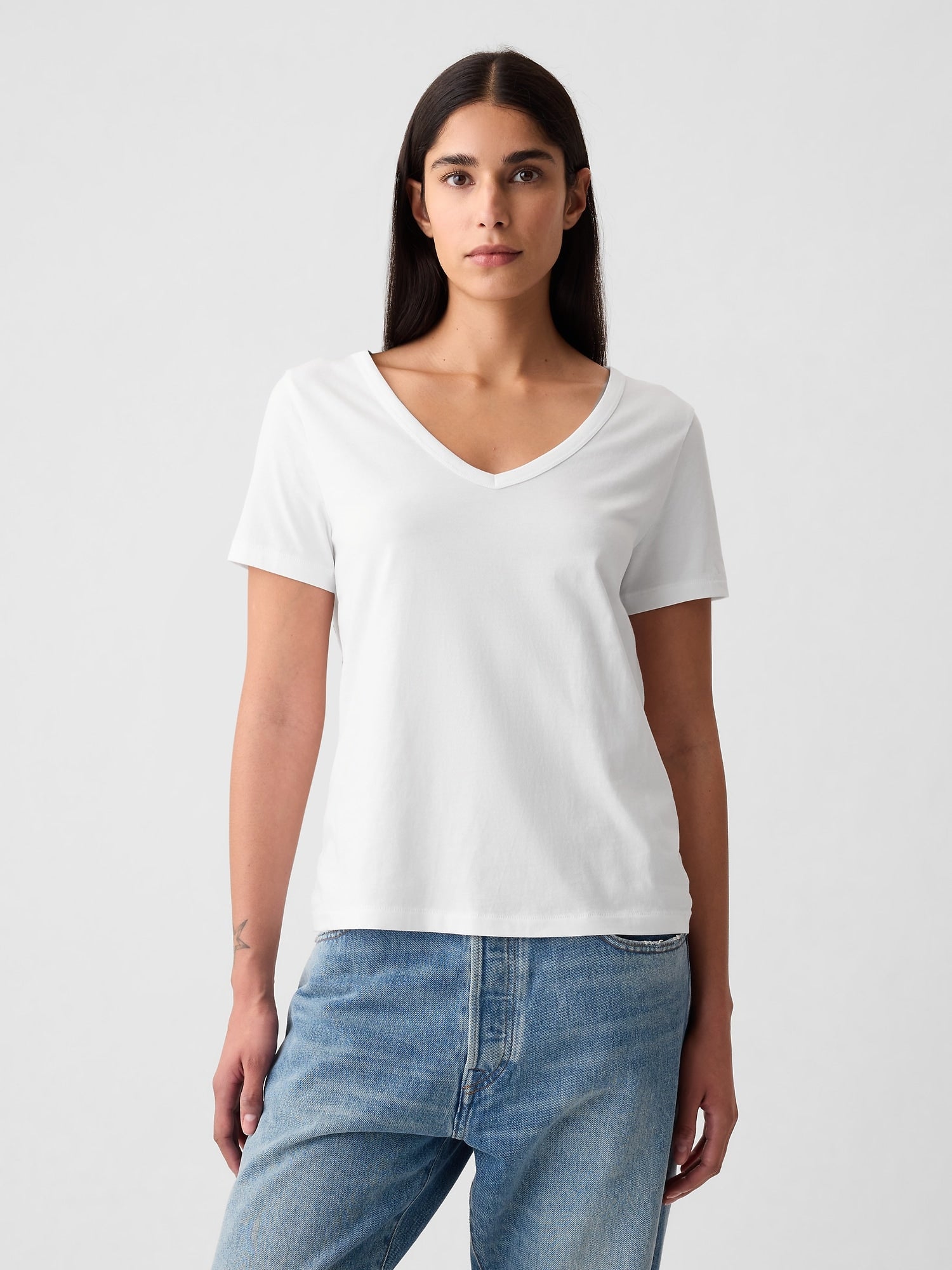 T-Shirt mit V-Ausschnitt