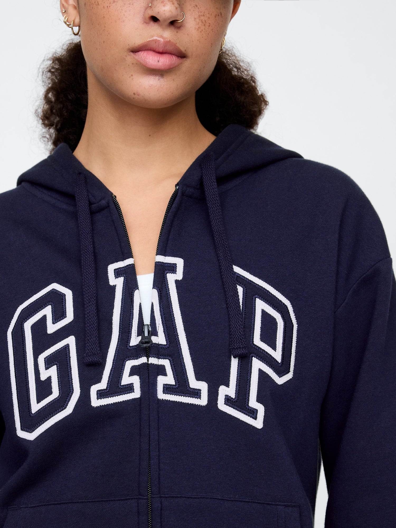 Damen-Kapuzenjacke mit GAP Logo