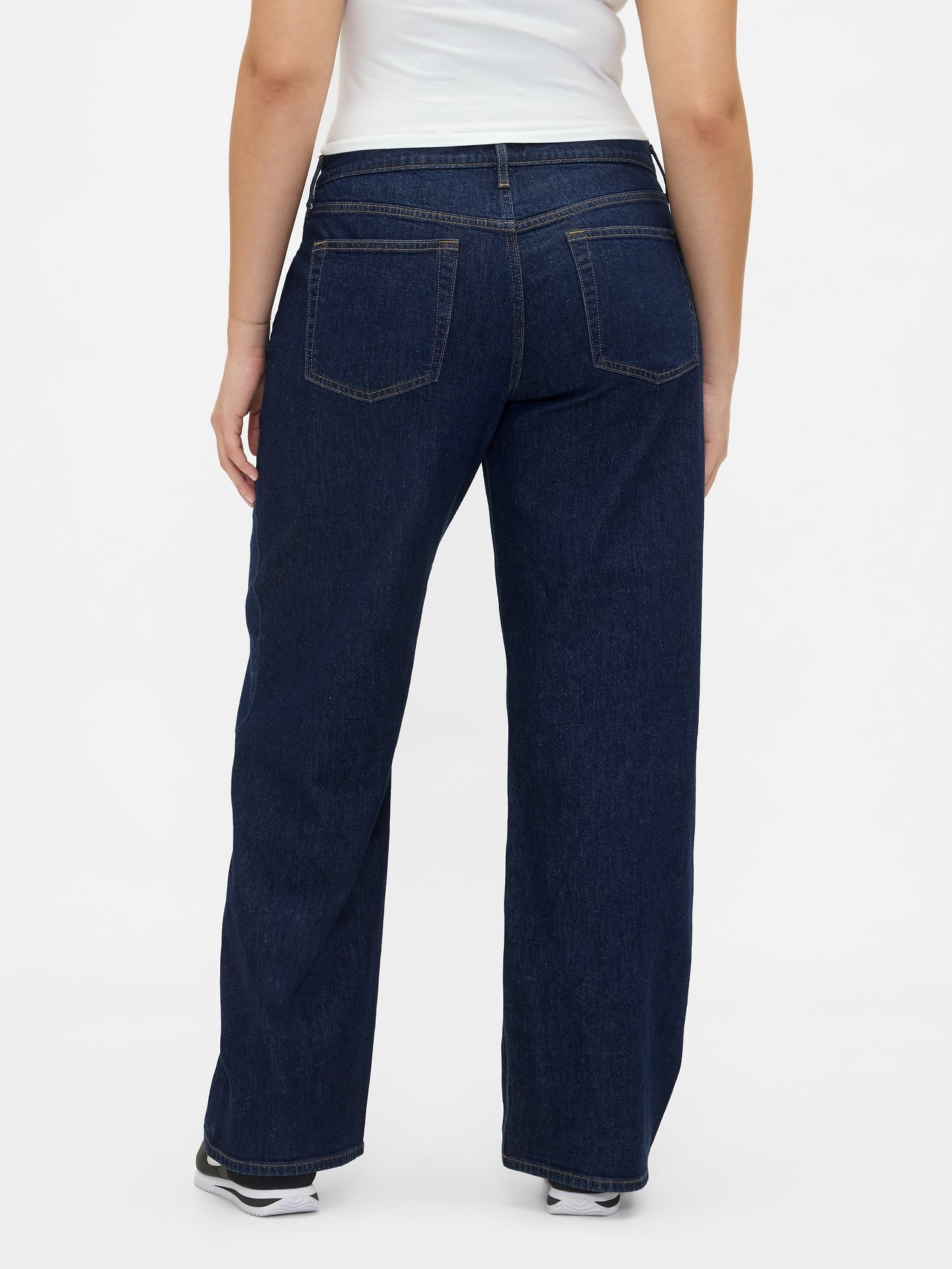 Low Rise 90s Loose Jeans