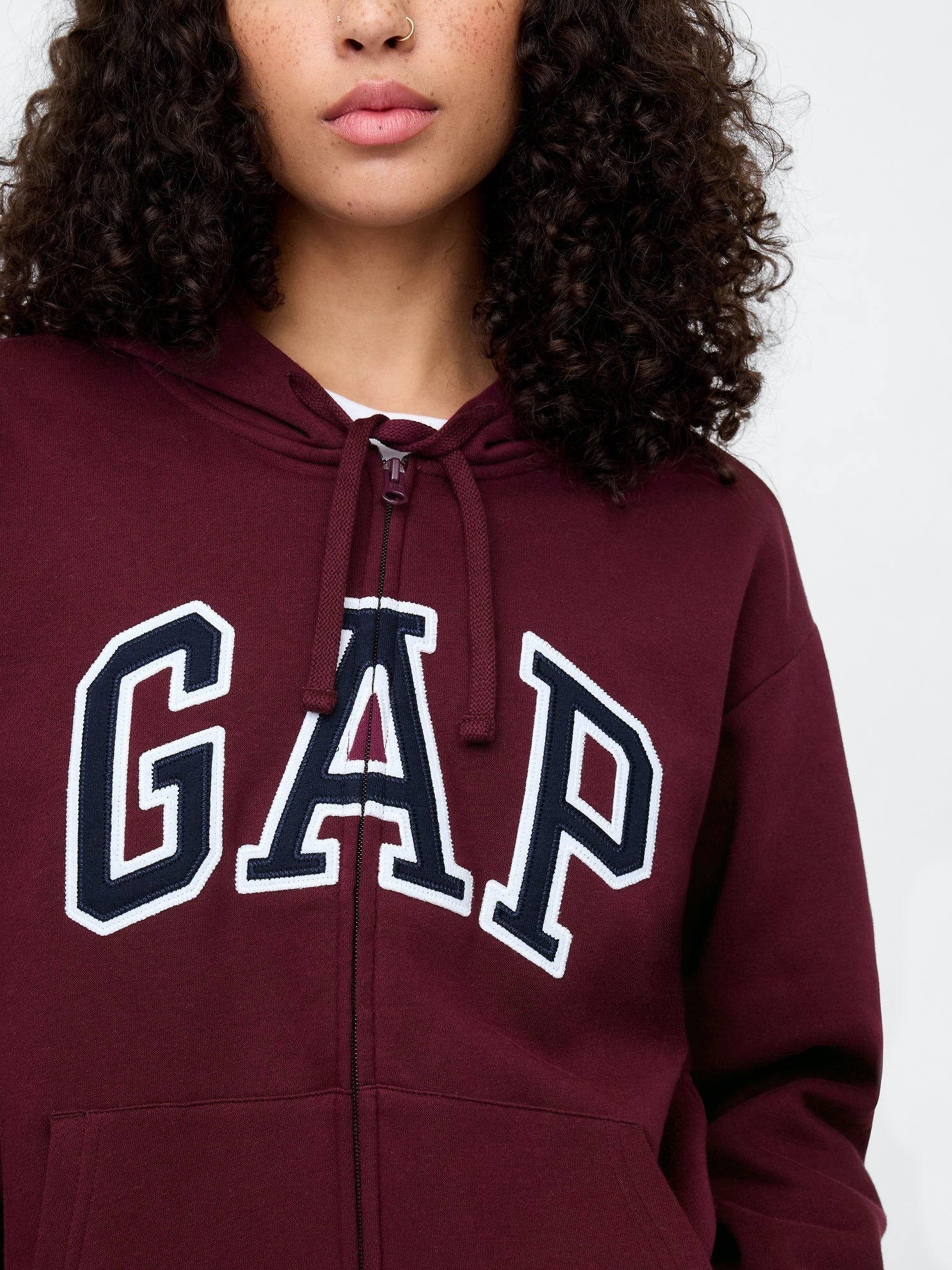 Damen-Kapuzenjacke mit GAP Logo
