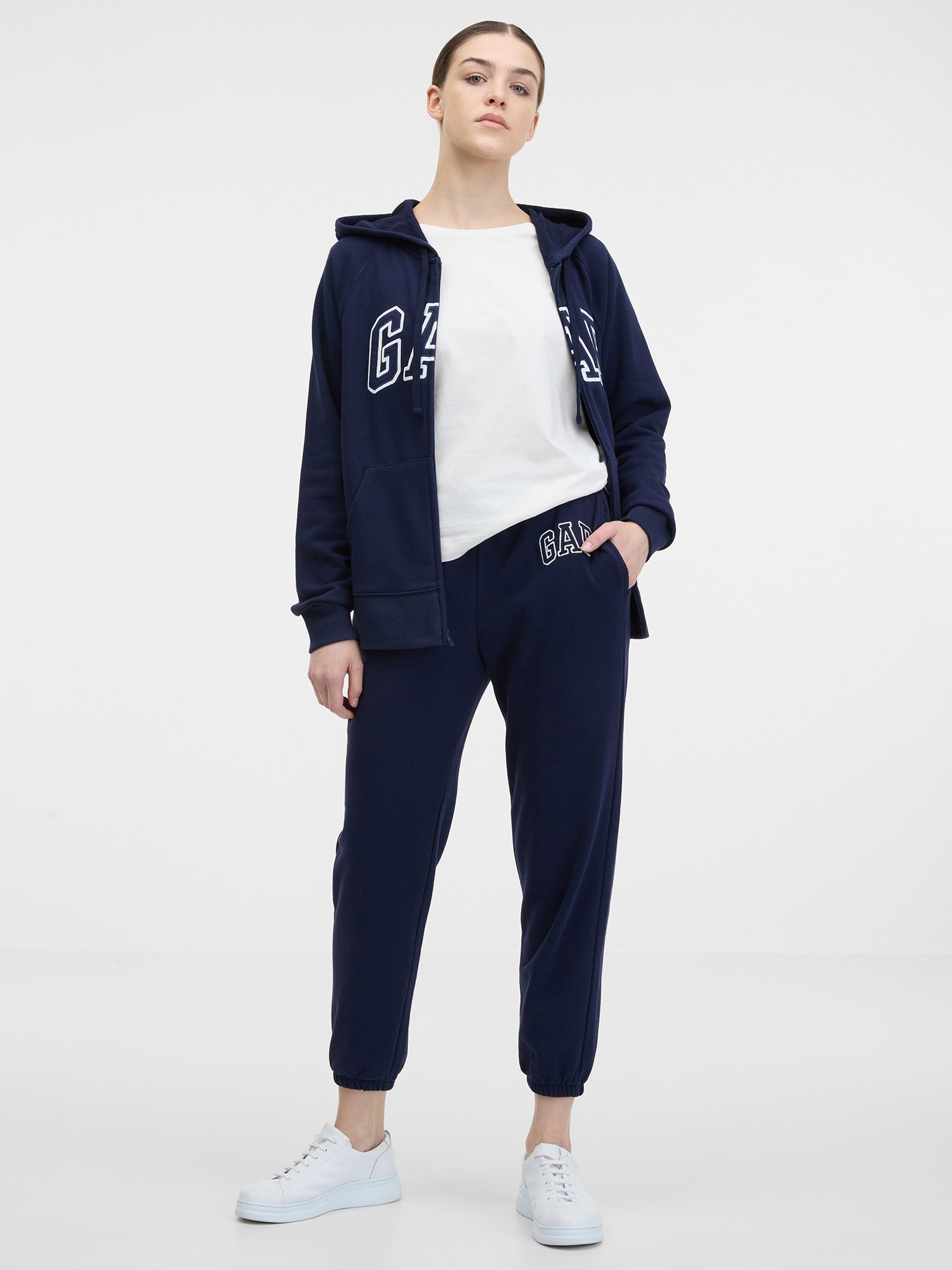 Jogginghose mit Logo