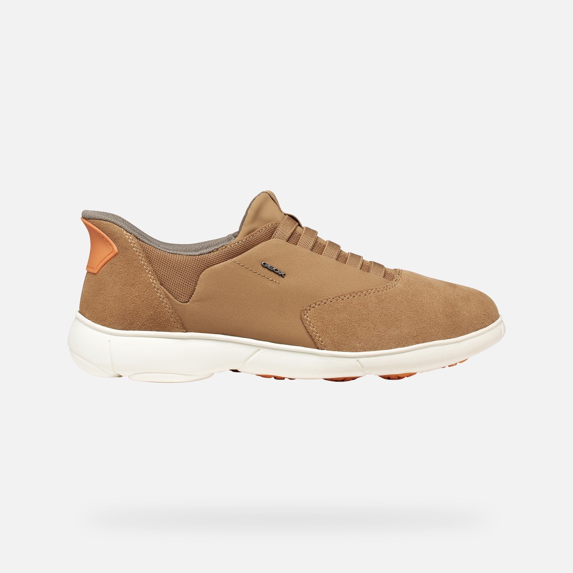 Nebula 2.0 Plus Sneakers