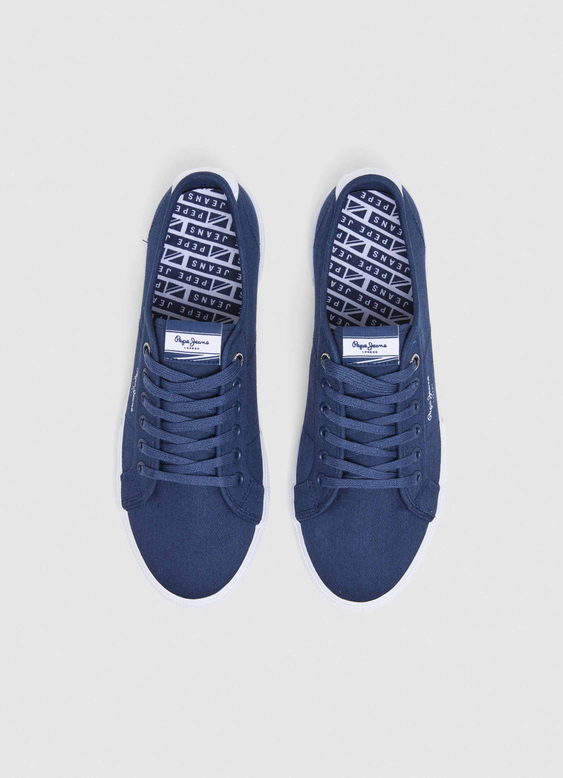 Sneakers Brady Basic