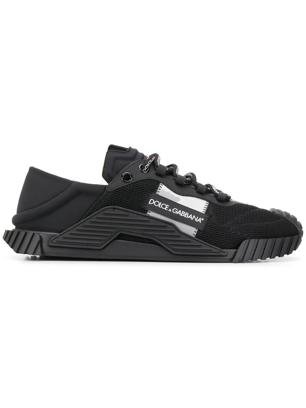 Sneakers im Hybrid-Design