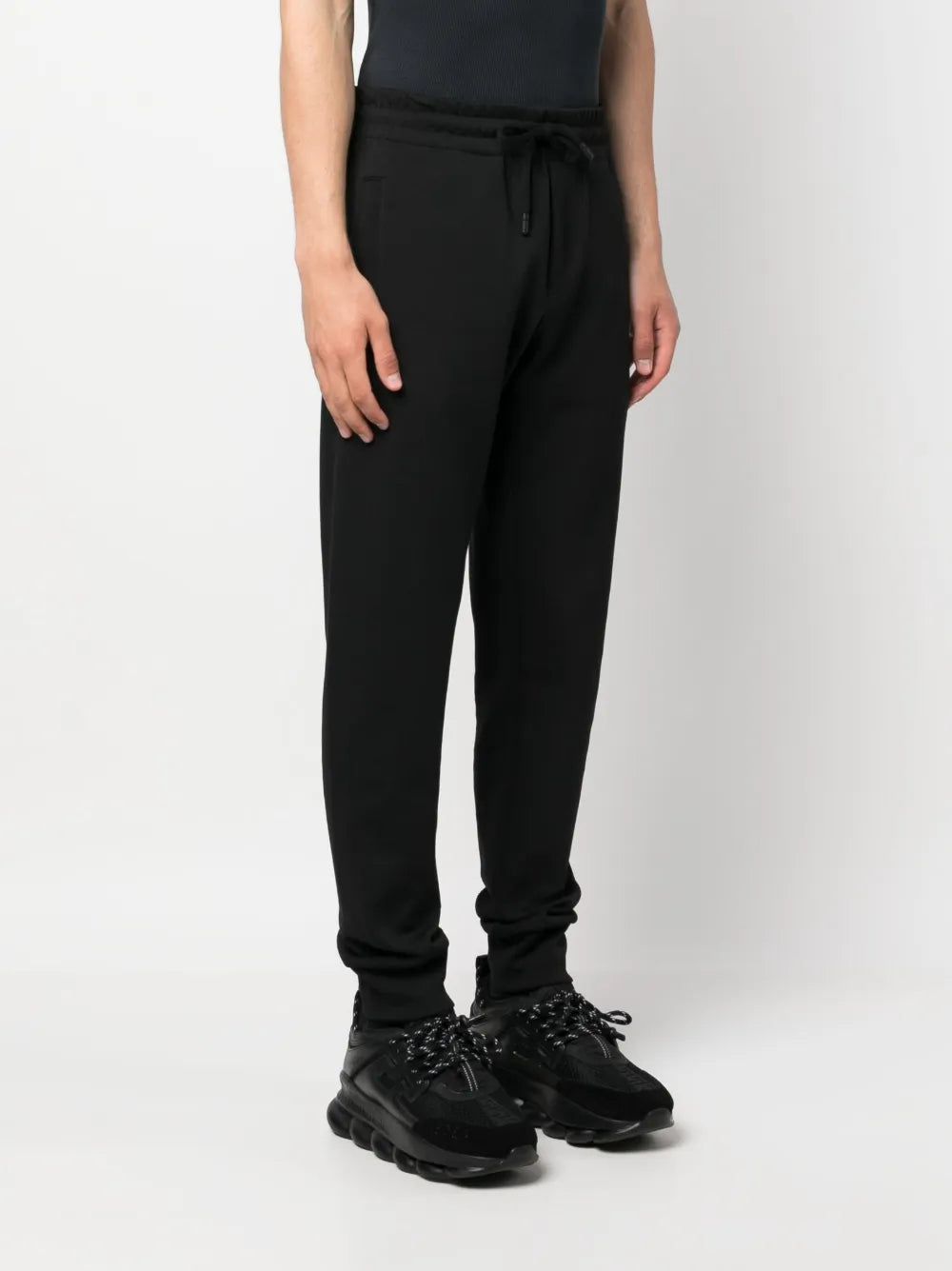 Bestickte Jogginghose