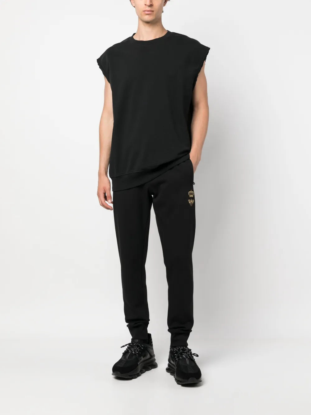 Bestickte Jogginghose