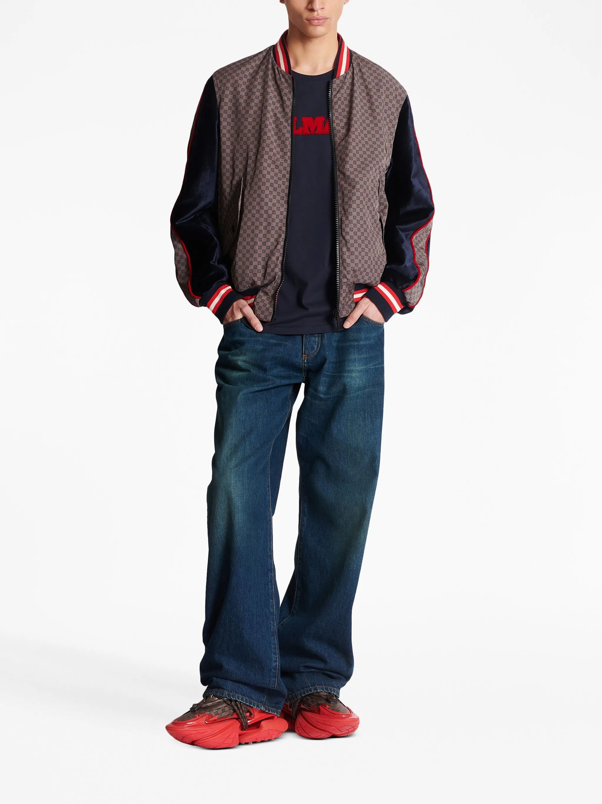 Bomberjacke mit Monogramm