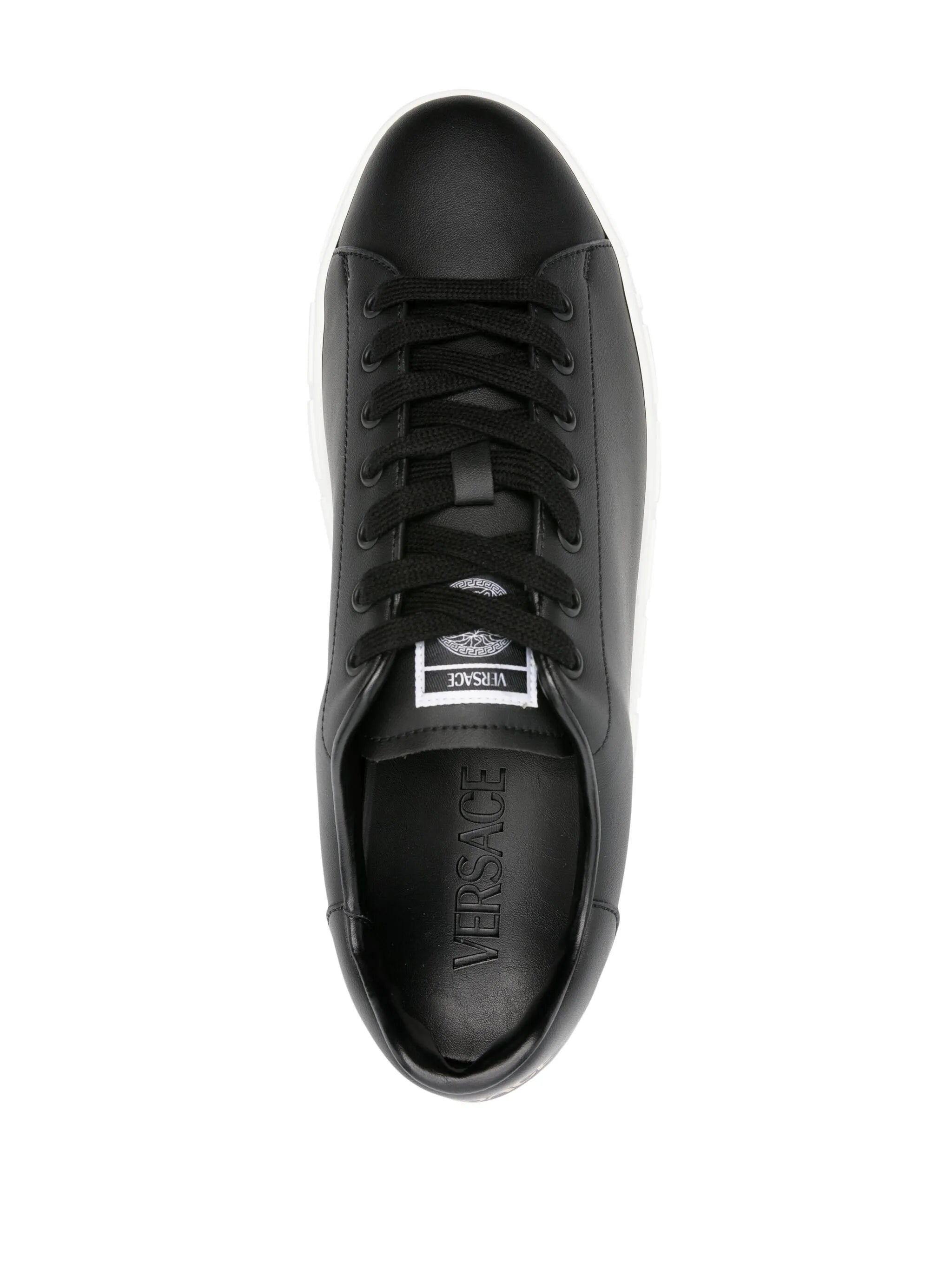 Sneakers mit Greca-Prägung