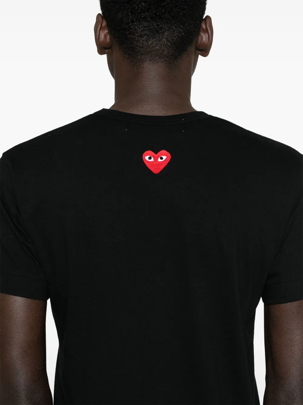 T-Shirt mit ikonischem Herz-Patch