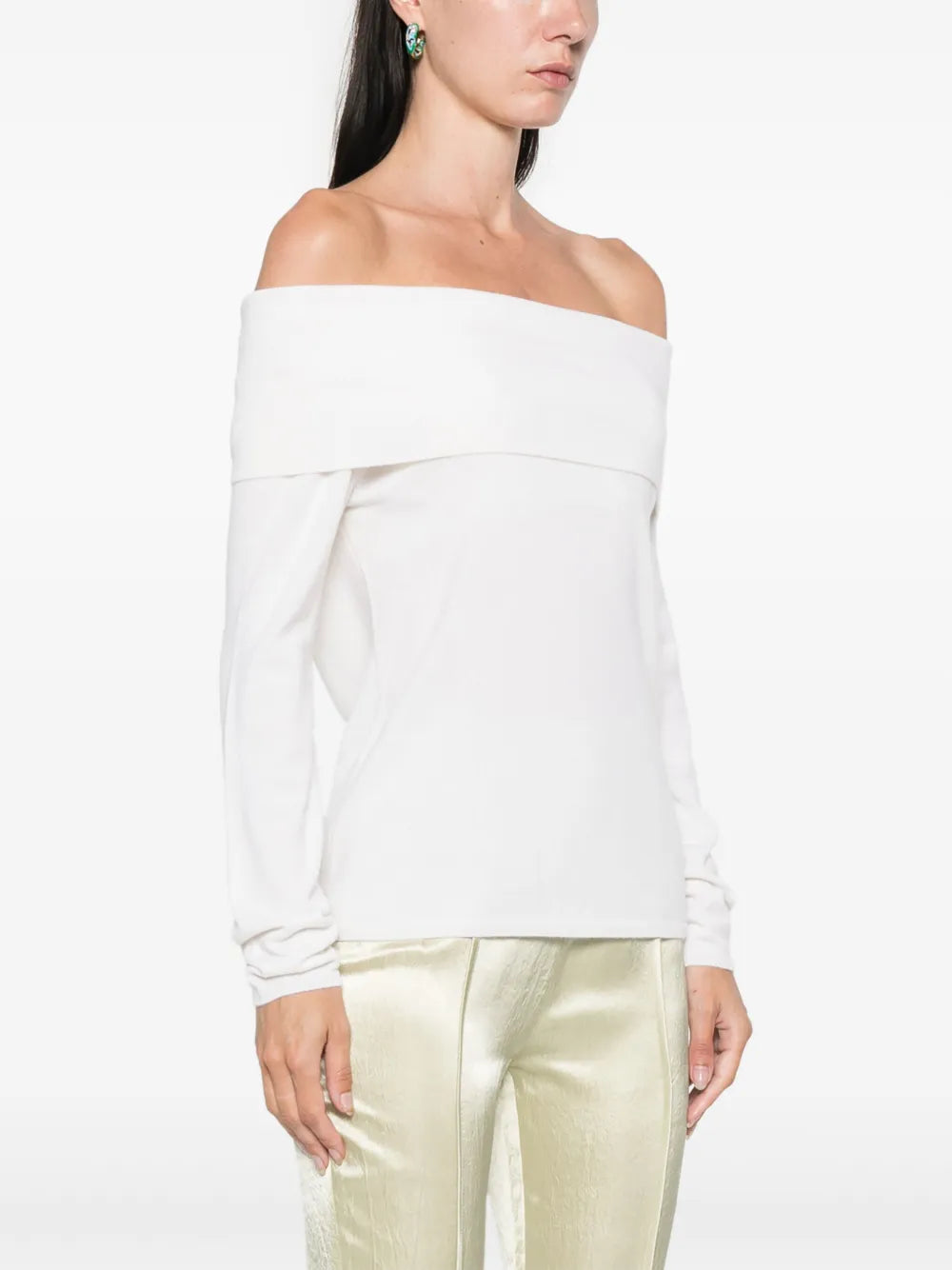 Off-shoulder cashmere sweater